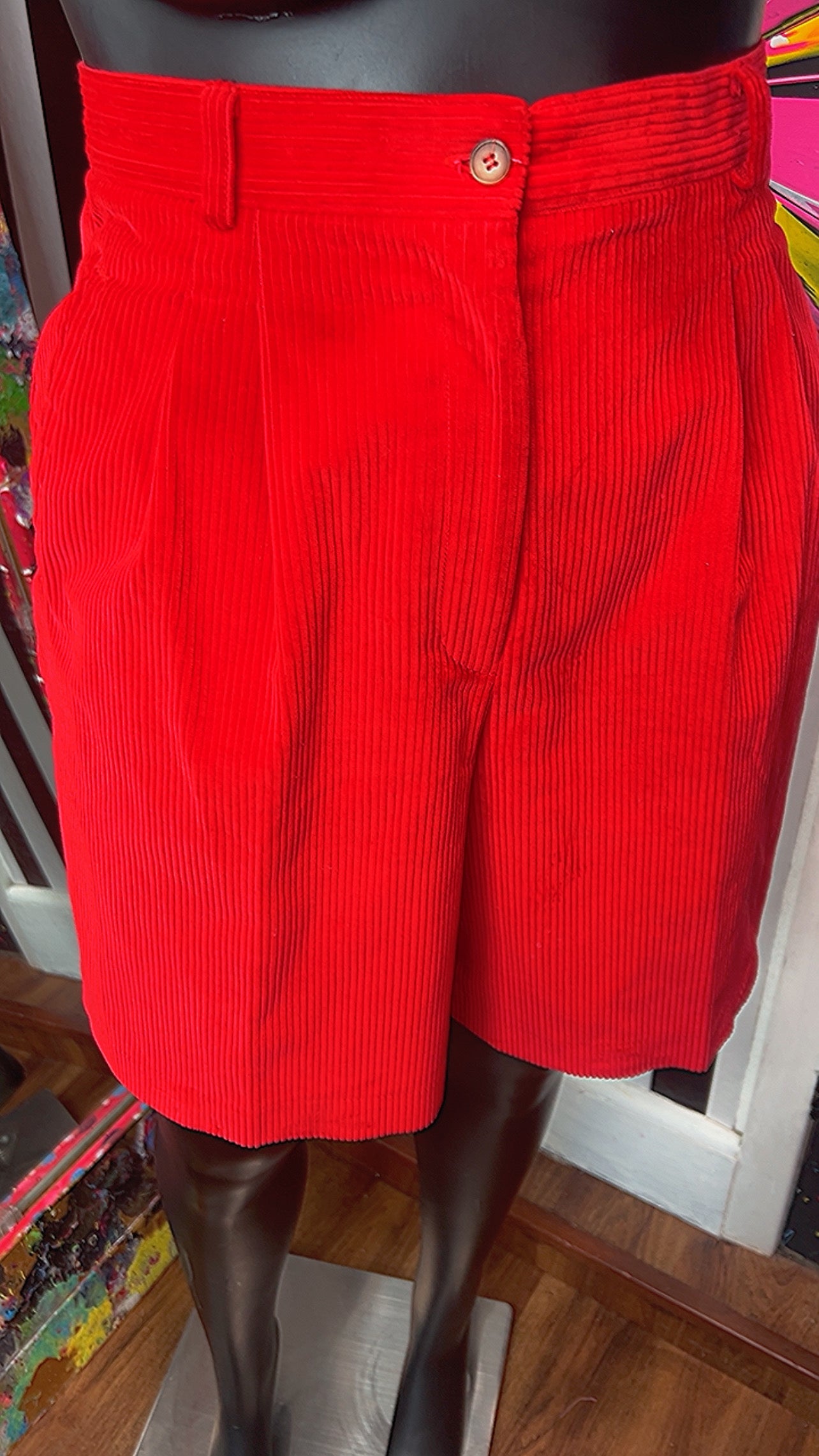 Vintage Corduroy Red Pleated Shorts (14)
