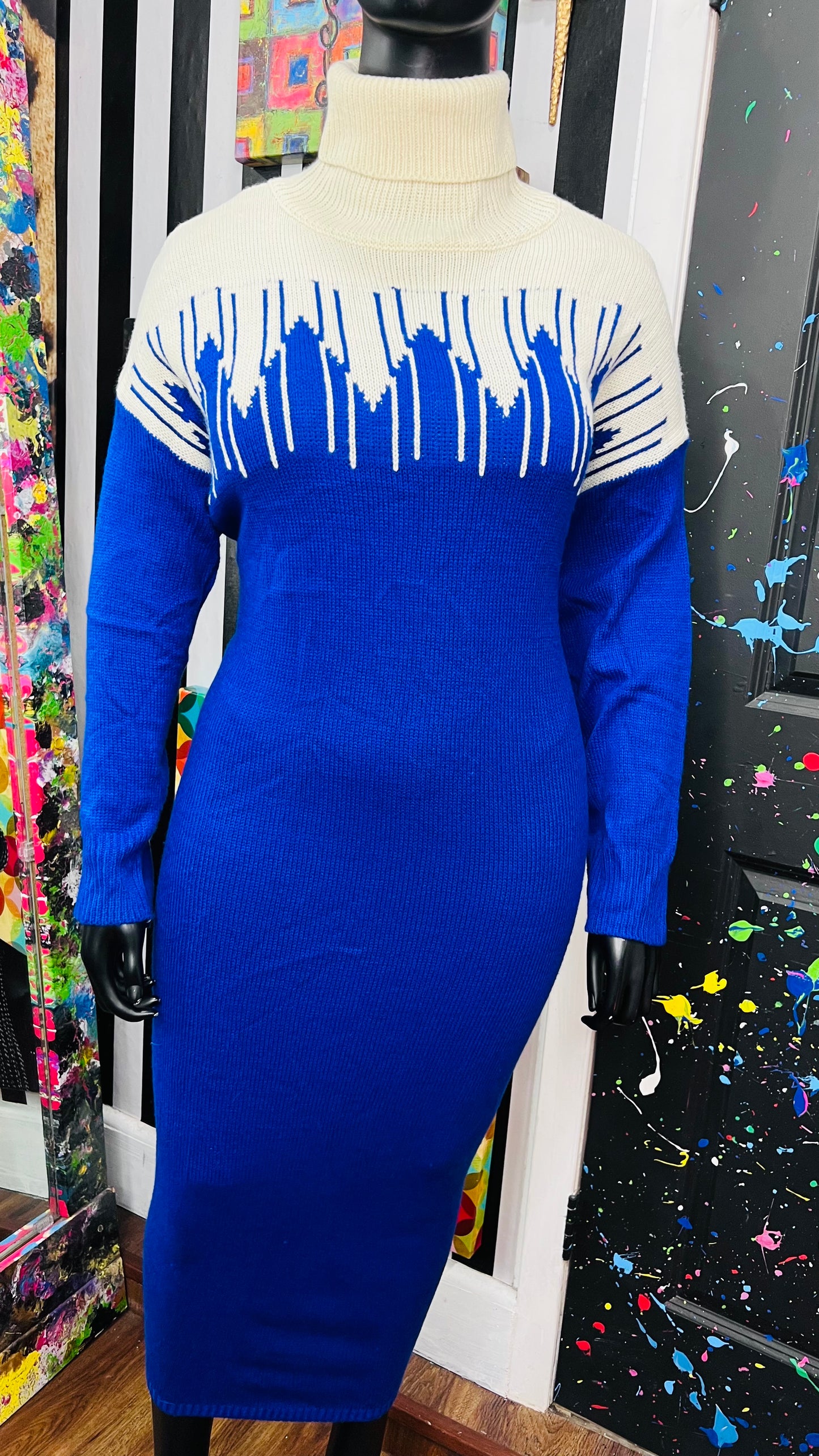 Vintage Blue & Cream Sweater Dress (24)