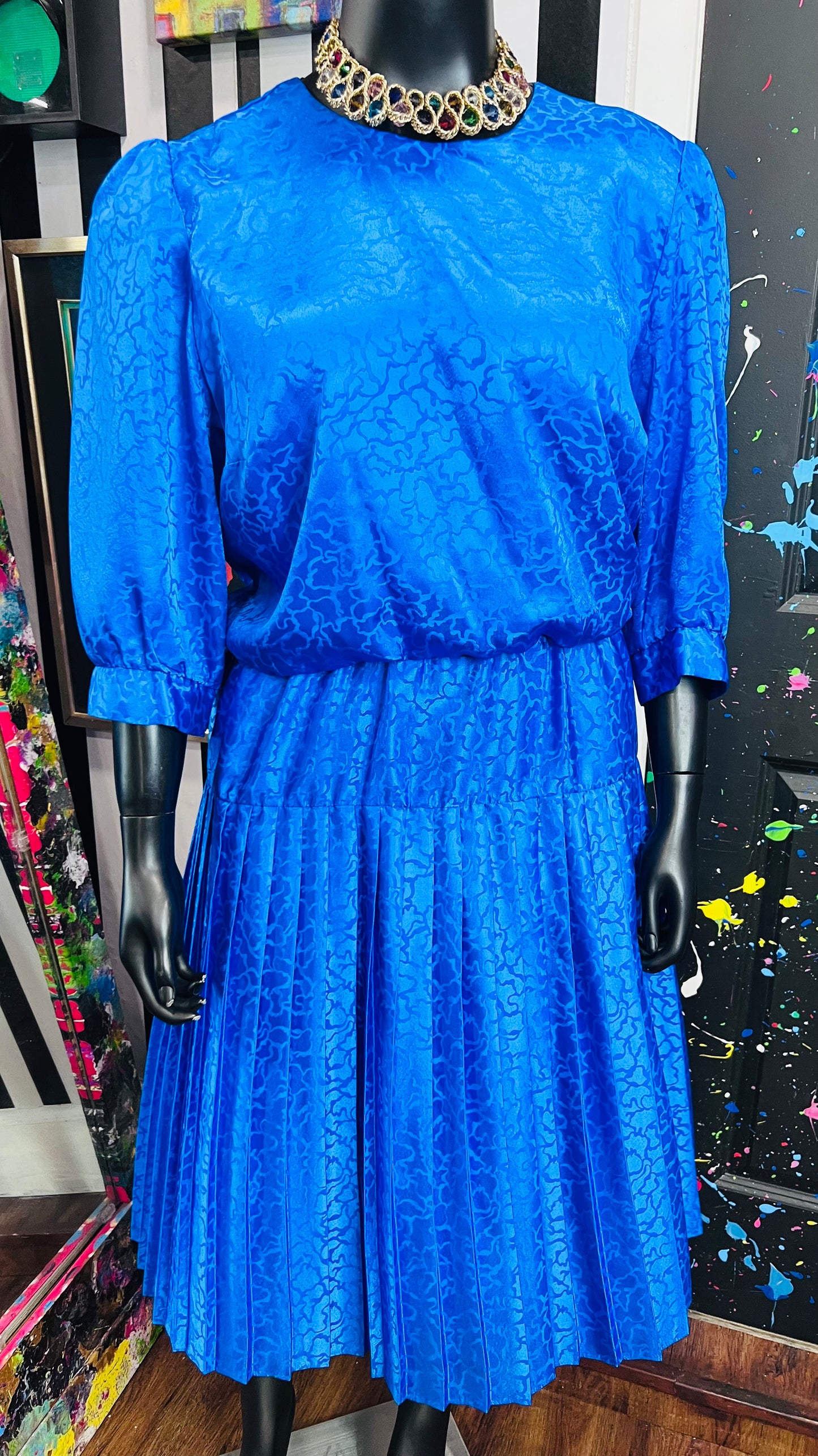 Vintage Blue Pleated Dress (16)