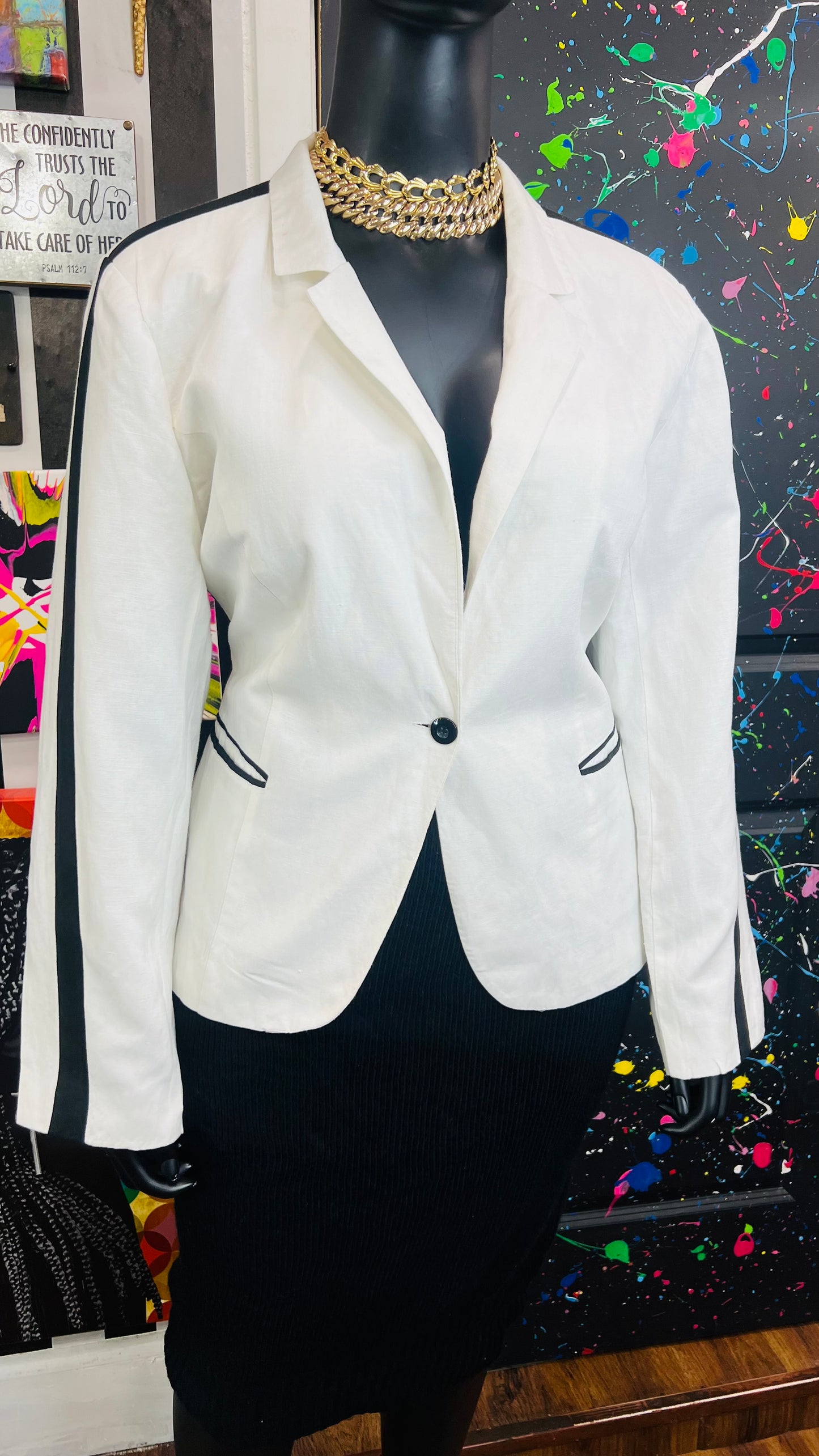 White & Black Blazer (18)