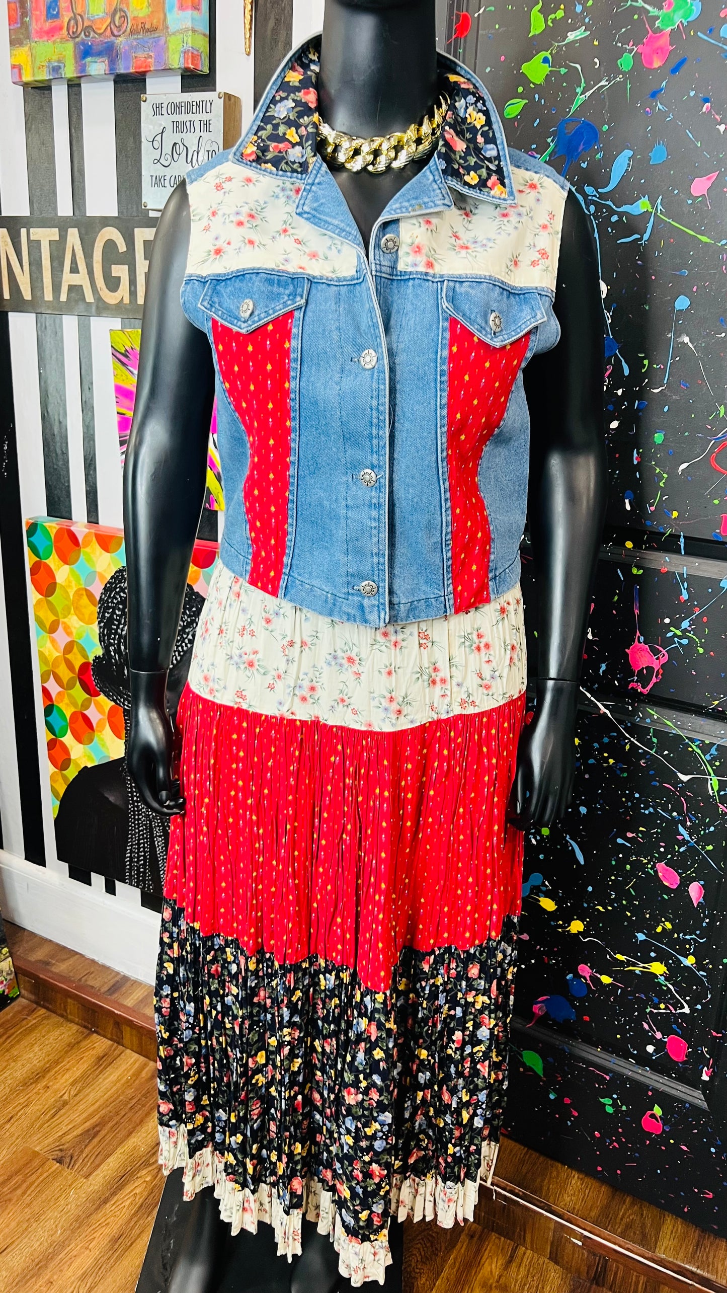 Vintage Denim Vest & Floral Skirt Set (14/16)