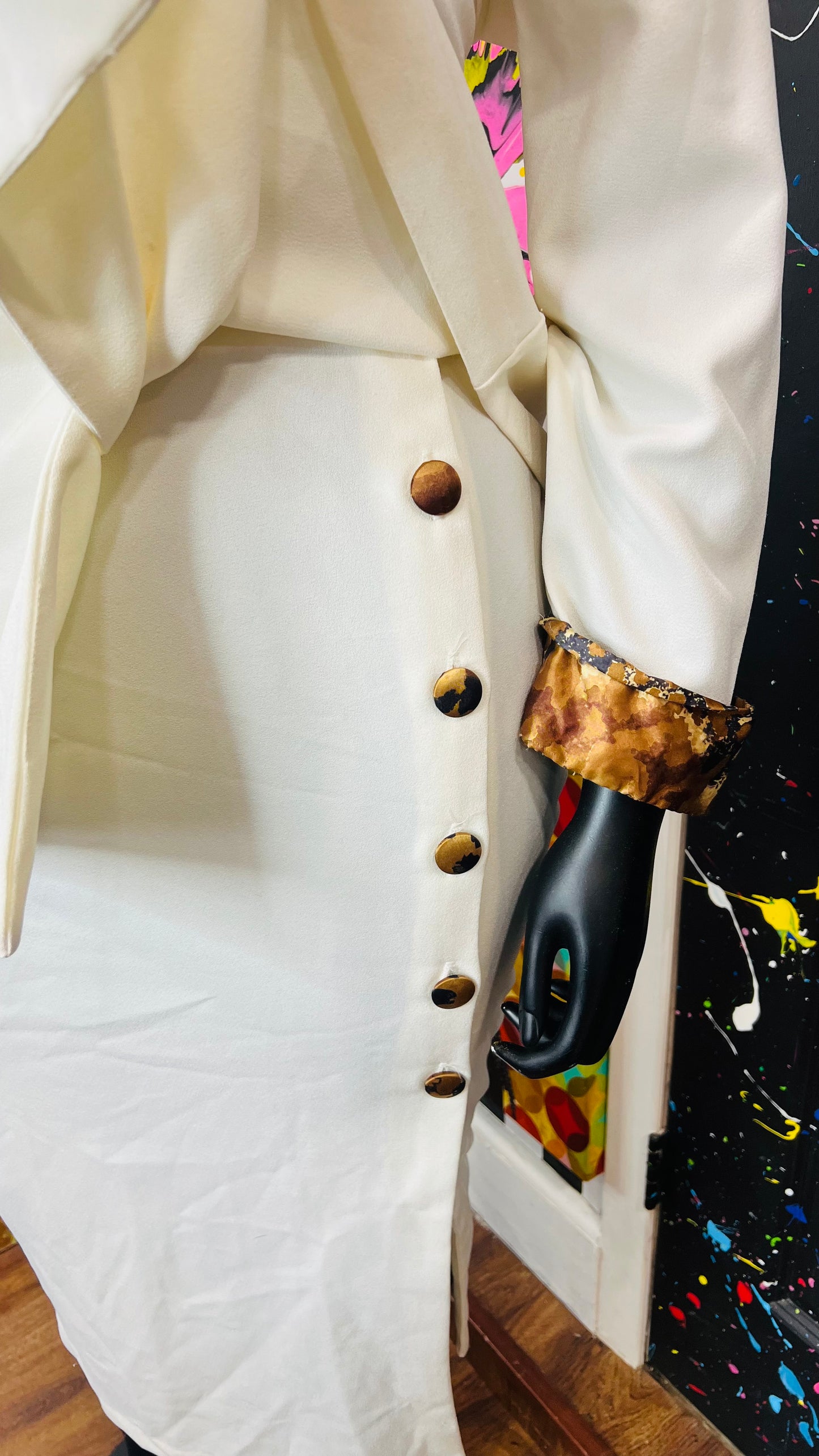 Vintage Cream & Abstract Print Skirt Suit (18)