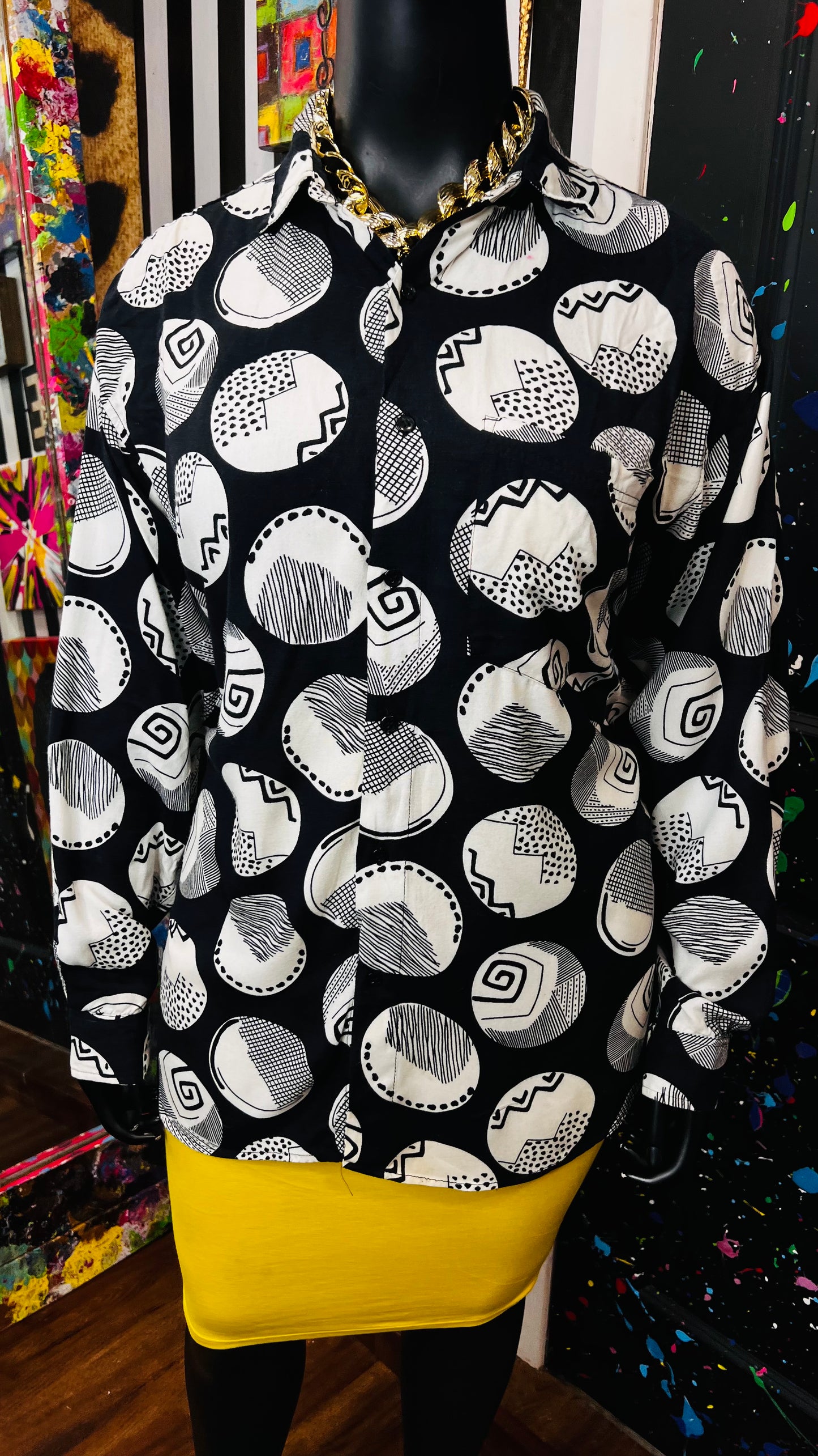 Vintage Black & White Circle Blouse (20)