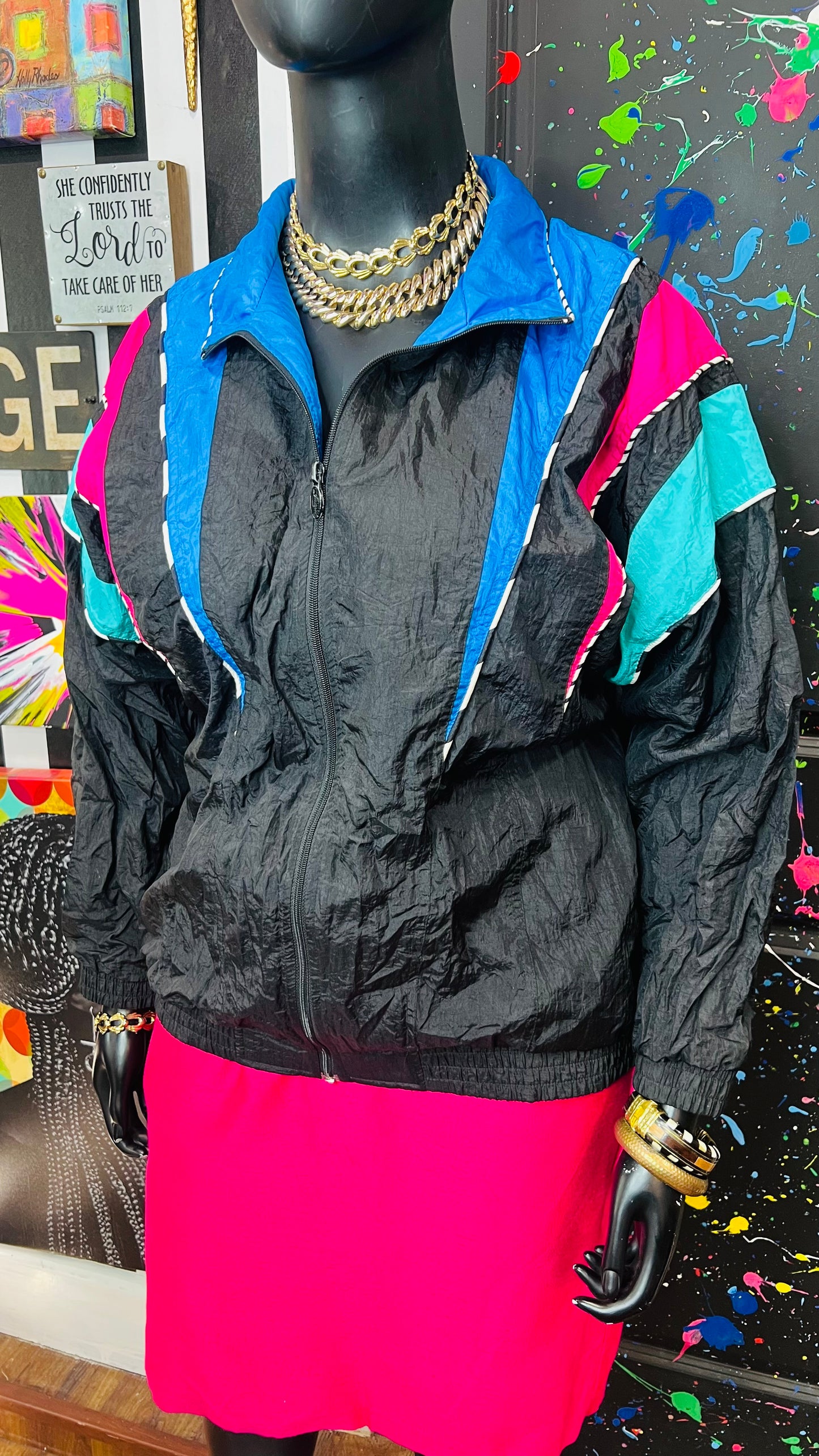 Vintage Windbreaker Jacket (18)