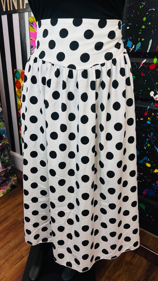 Black & White Polka Dot Skirt (20/22)