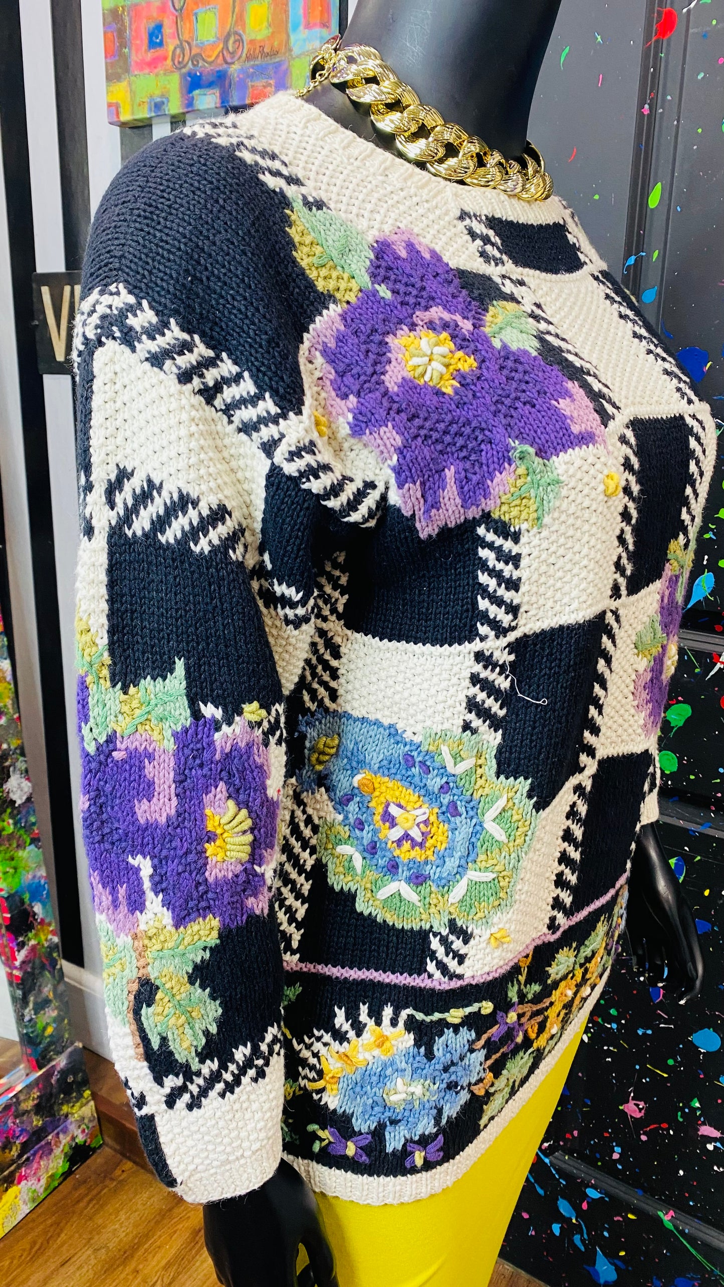 Vintage Knit Novelty Sweater (18)