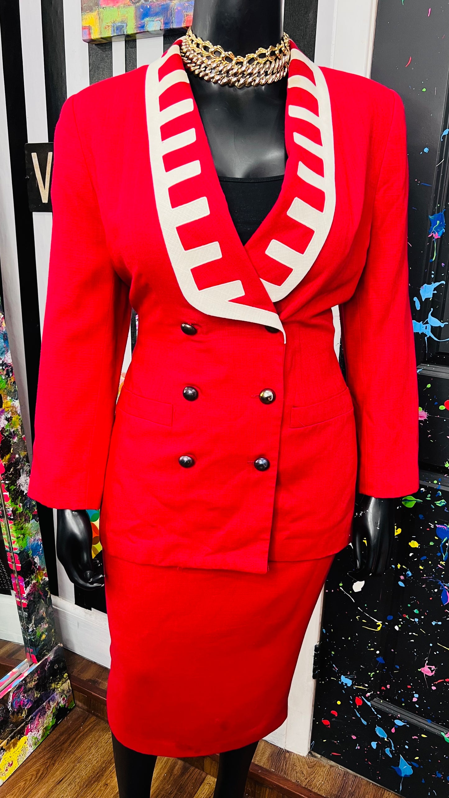 Vintage Red & Black 80’s Suit (16)