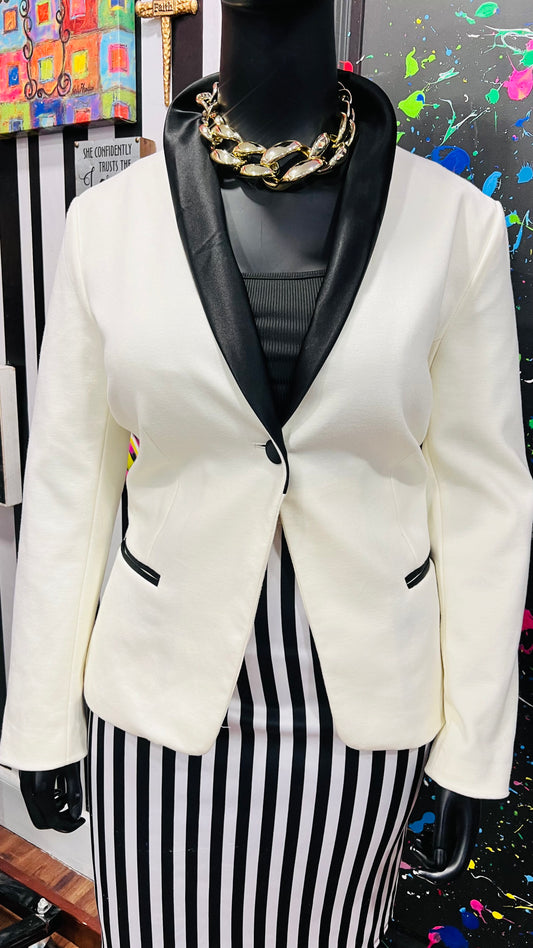 Vintage Black & Cream Blazer (18) *KC