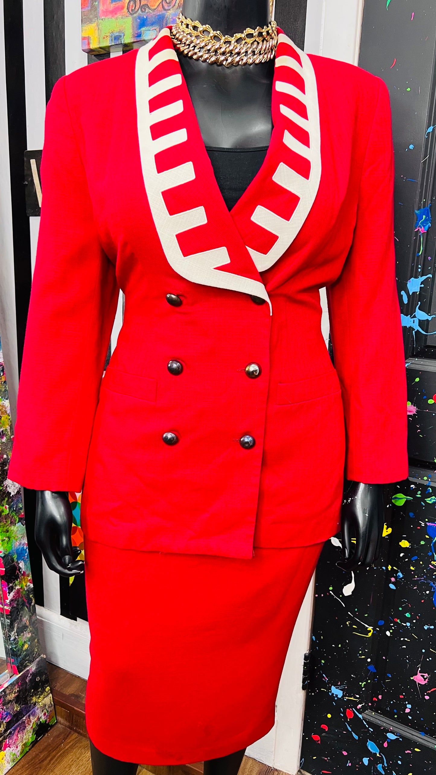 Vintage Red & Black 80’s Suit (16)