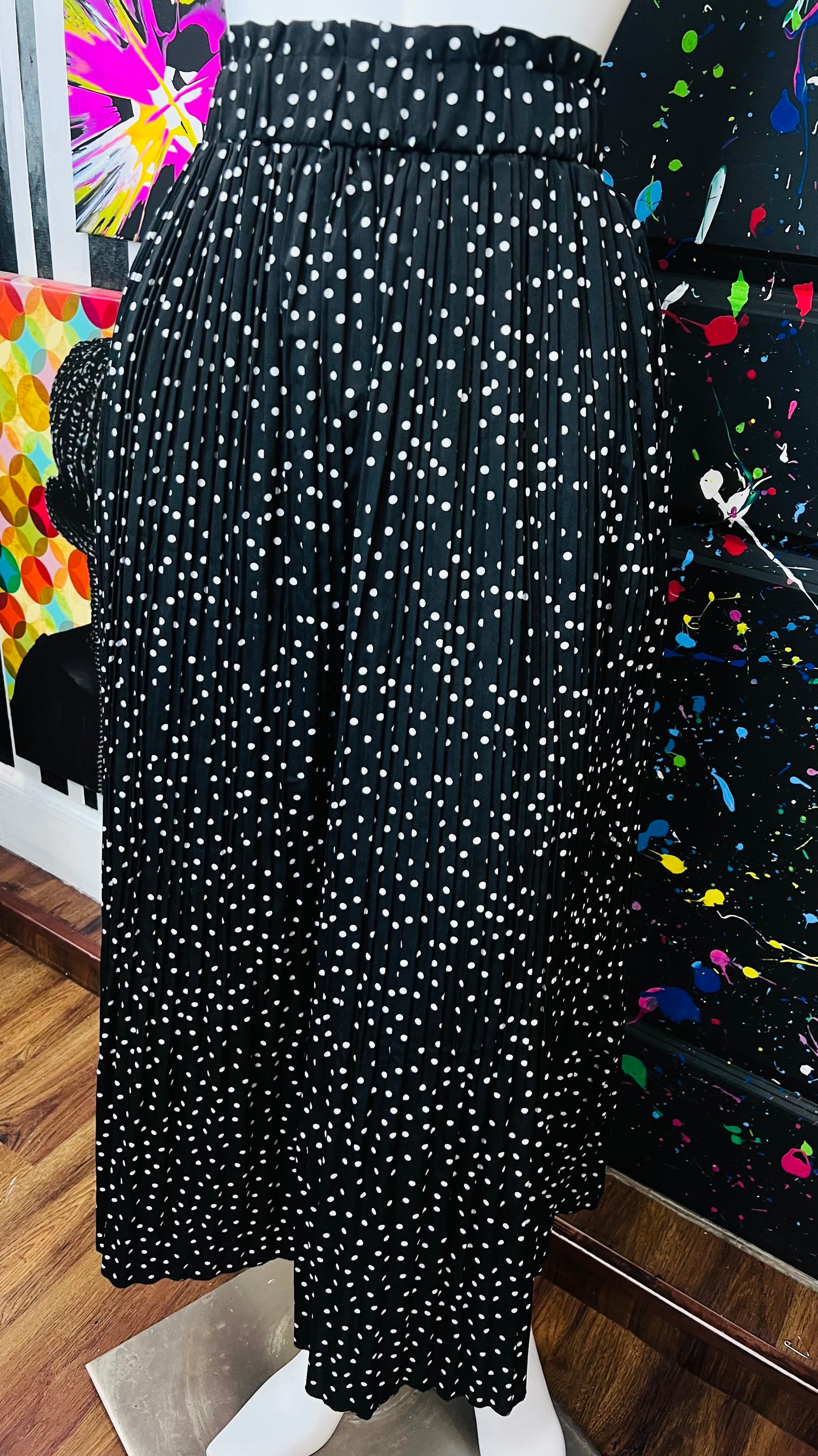 New w/Tags Paper Bag Waist Polka Dot Black & White Skirt (22)