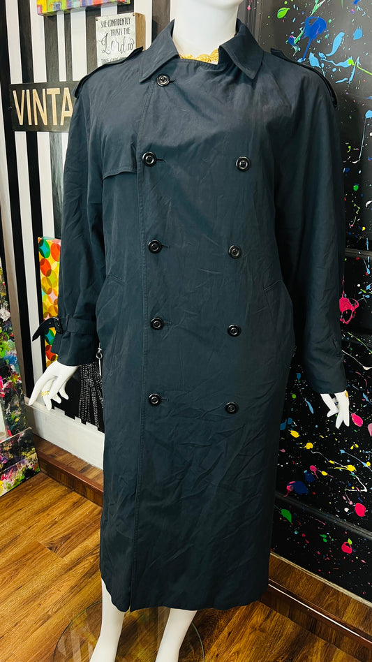 Vintage Black Trench Coat (18)