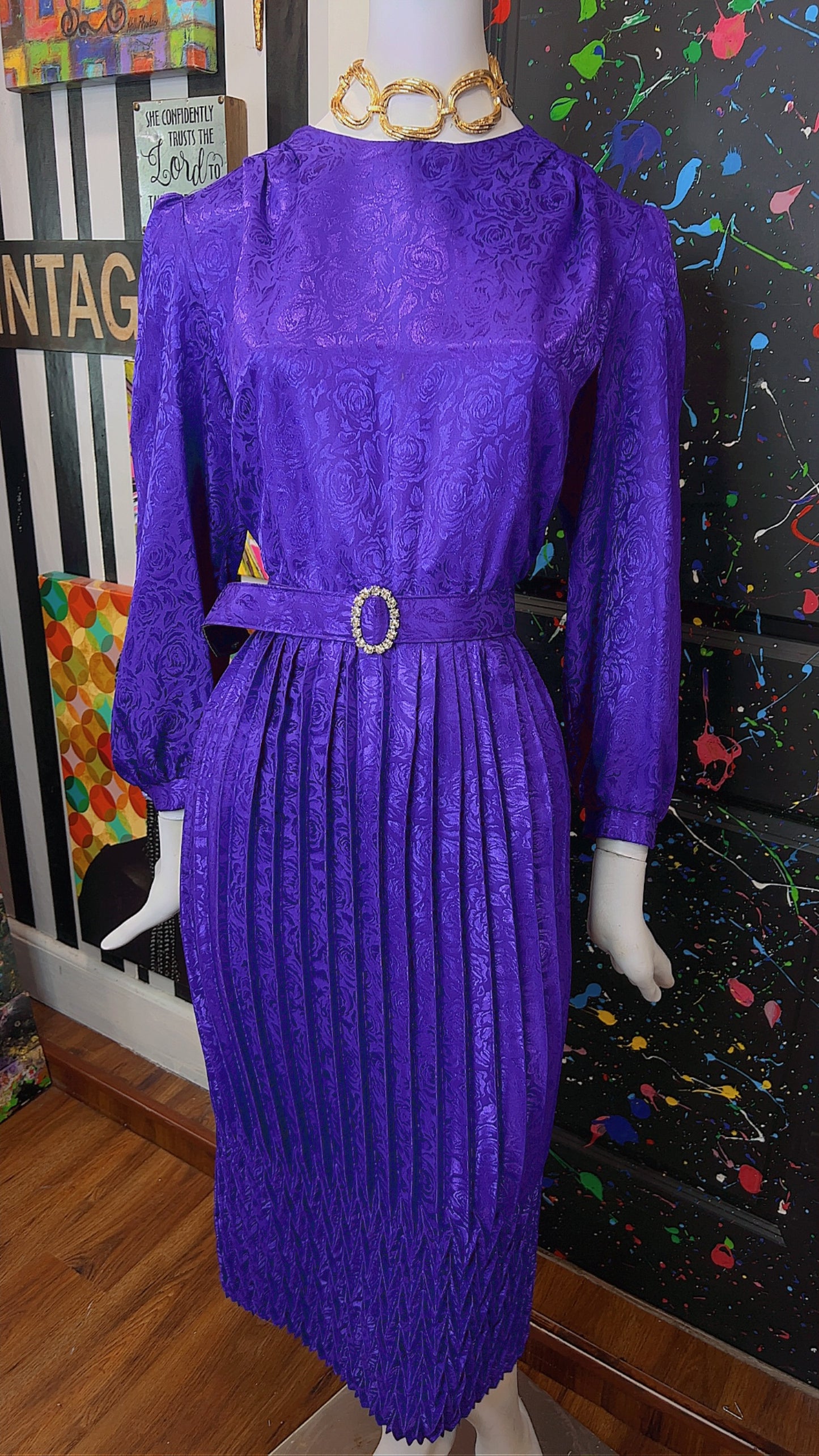 Vintage Purple Pleated Dress w/ Belt (16)