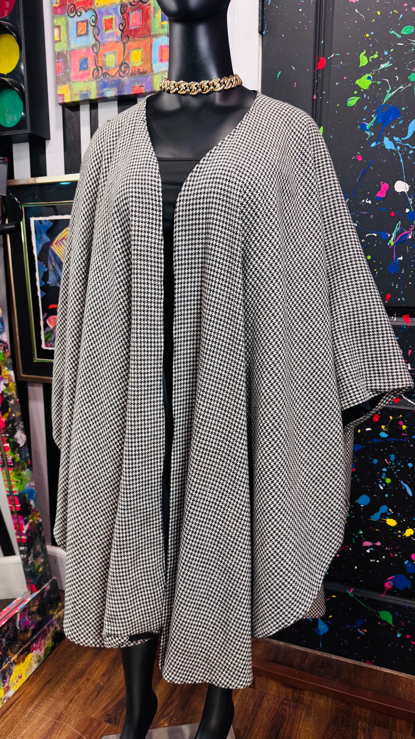 Vintage Wool Houndstooth Cape (OS)