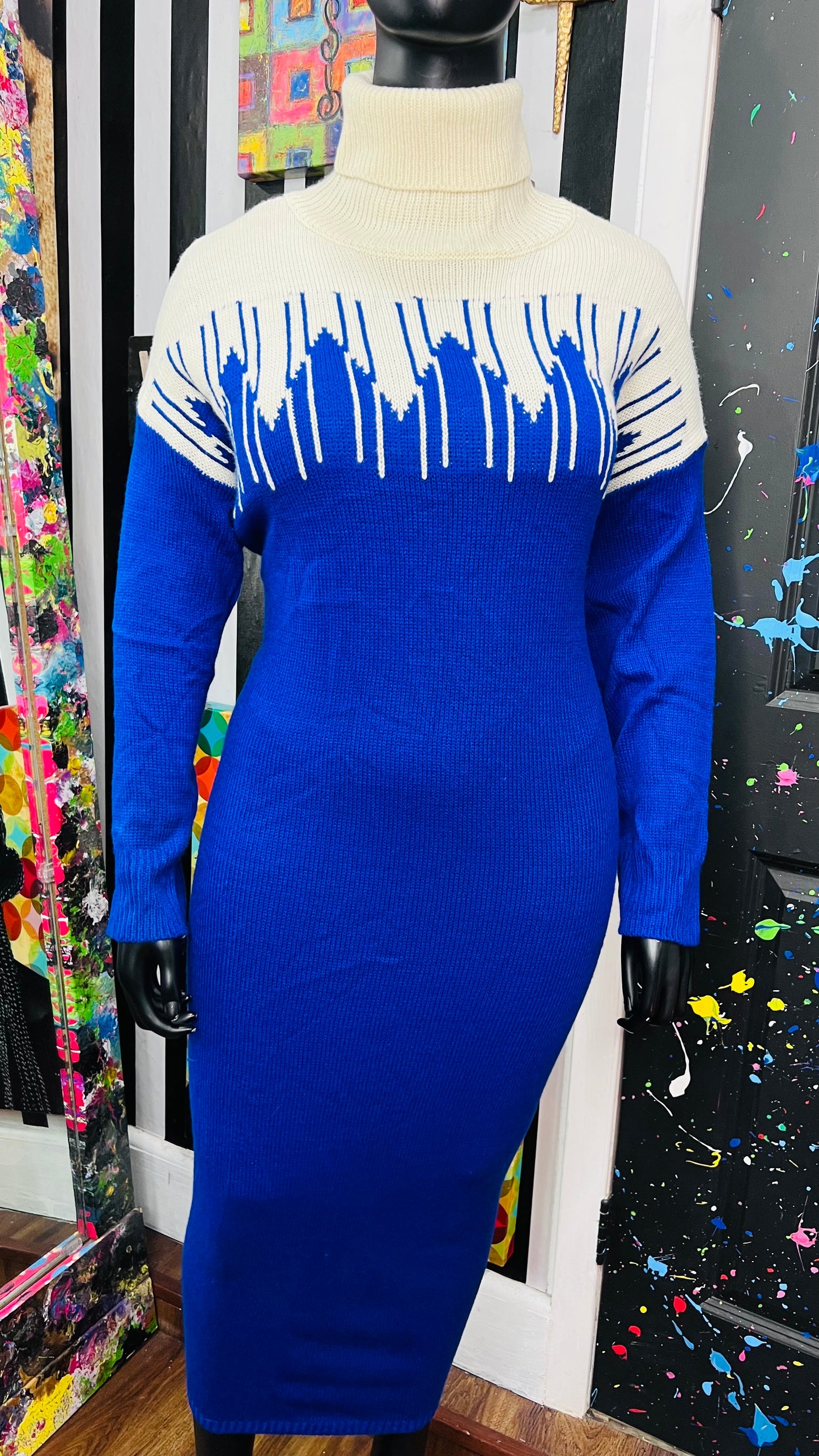 Vintage Blue & Cream Sweater Dress (24)