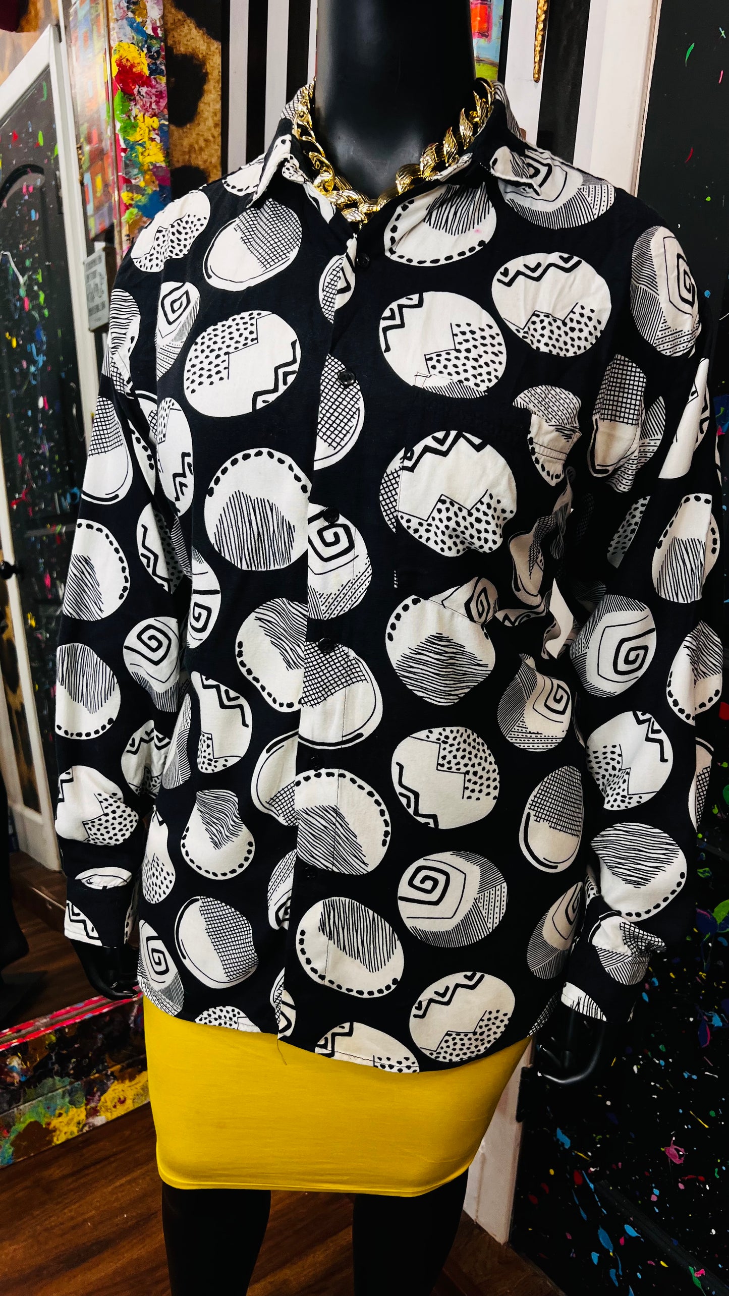 Vintage Black & White Circle Blouse (20)