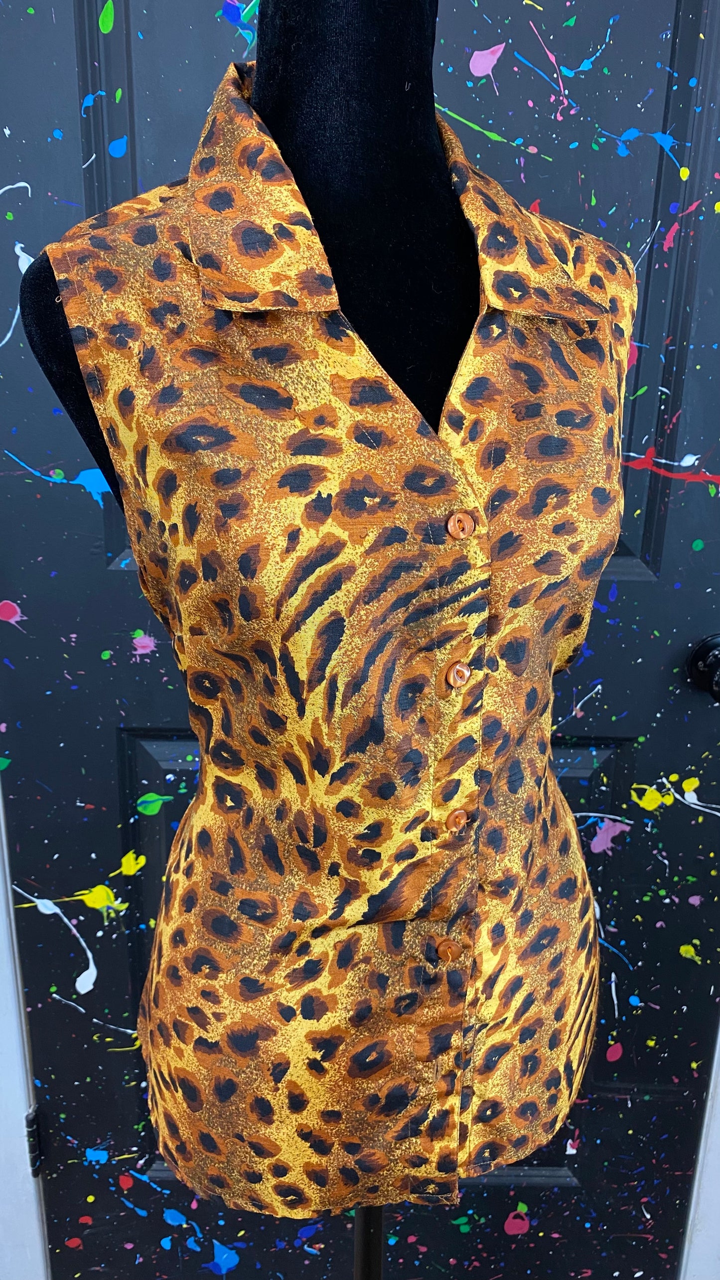 Vintage sleeveless cheetah print Blouse