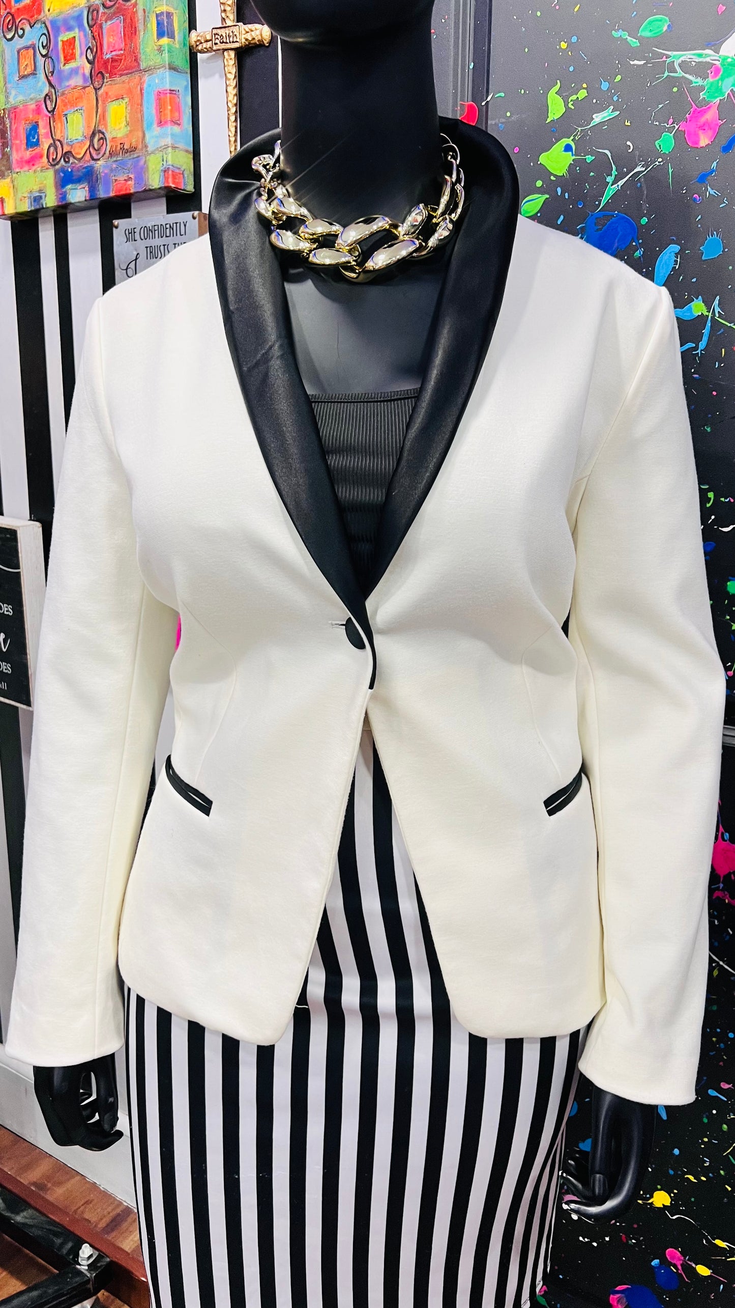 Vintage Black & Cream Blazer (18) *KC