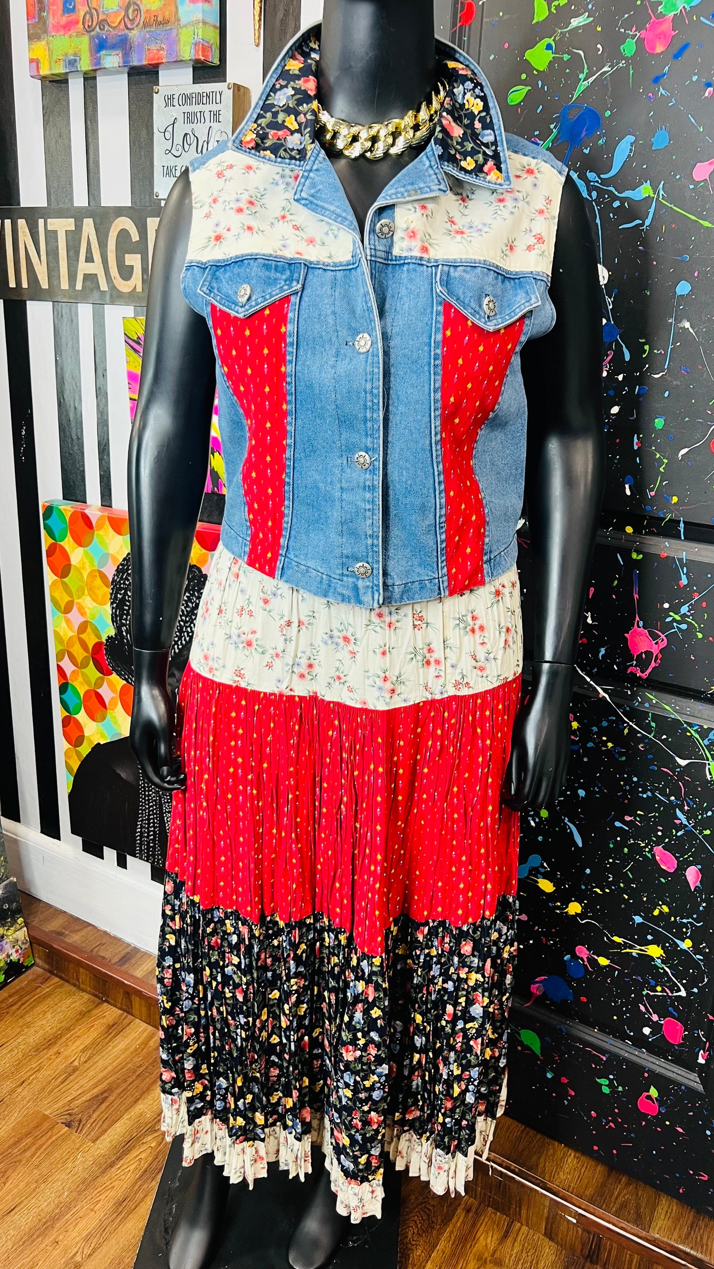 Vintage Denim Vest & Floral Skirt Set (14/16)