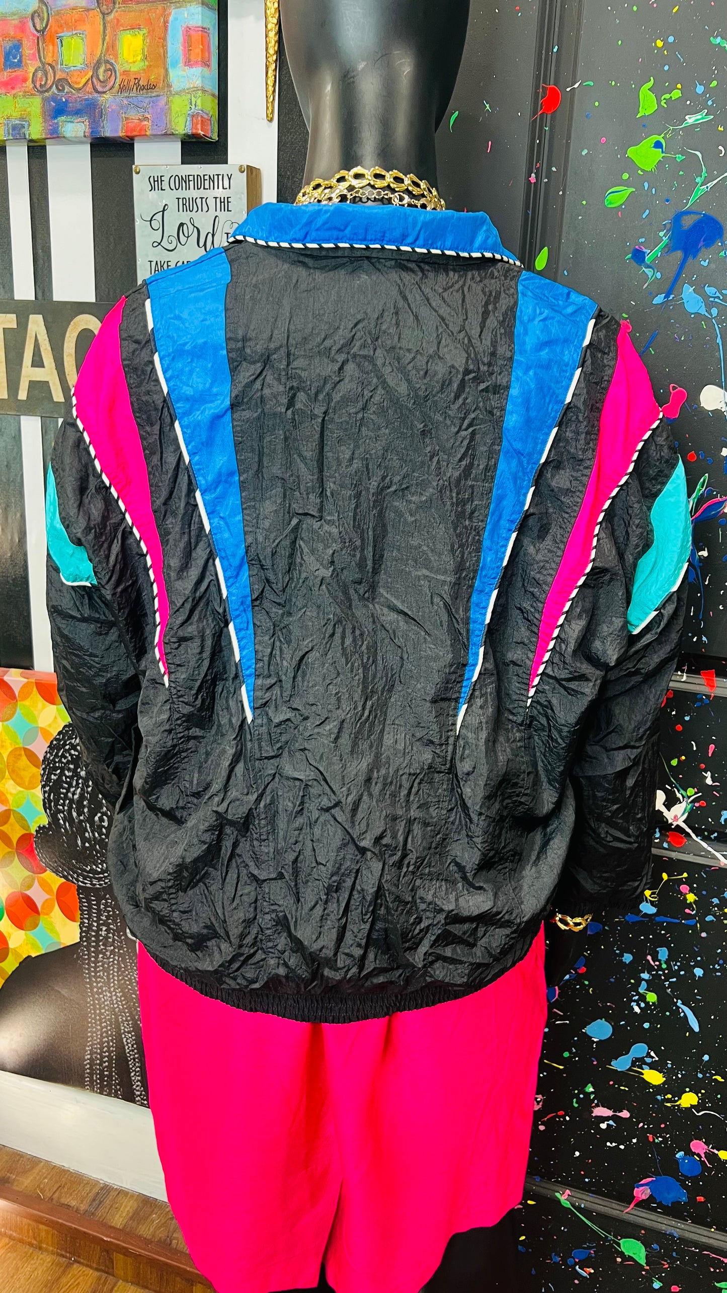 Vintage Windbreaker Jacket (18)