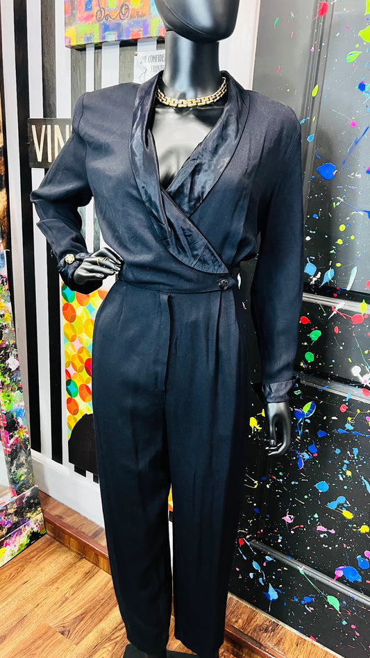 Plus Size Vintage Black Jumpsuit (14P)