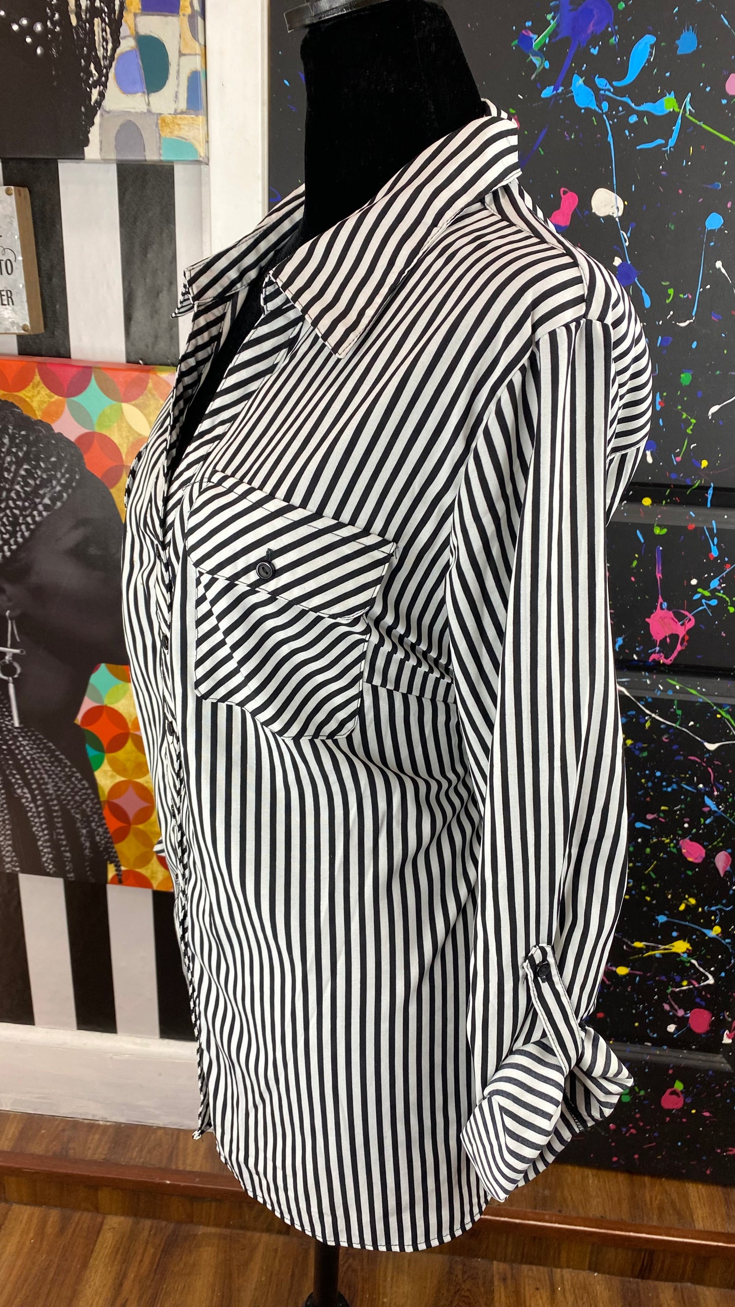 Vintage B&W Striped Long Sleeve Blouse