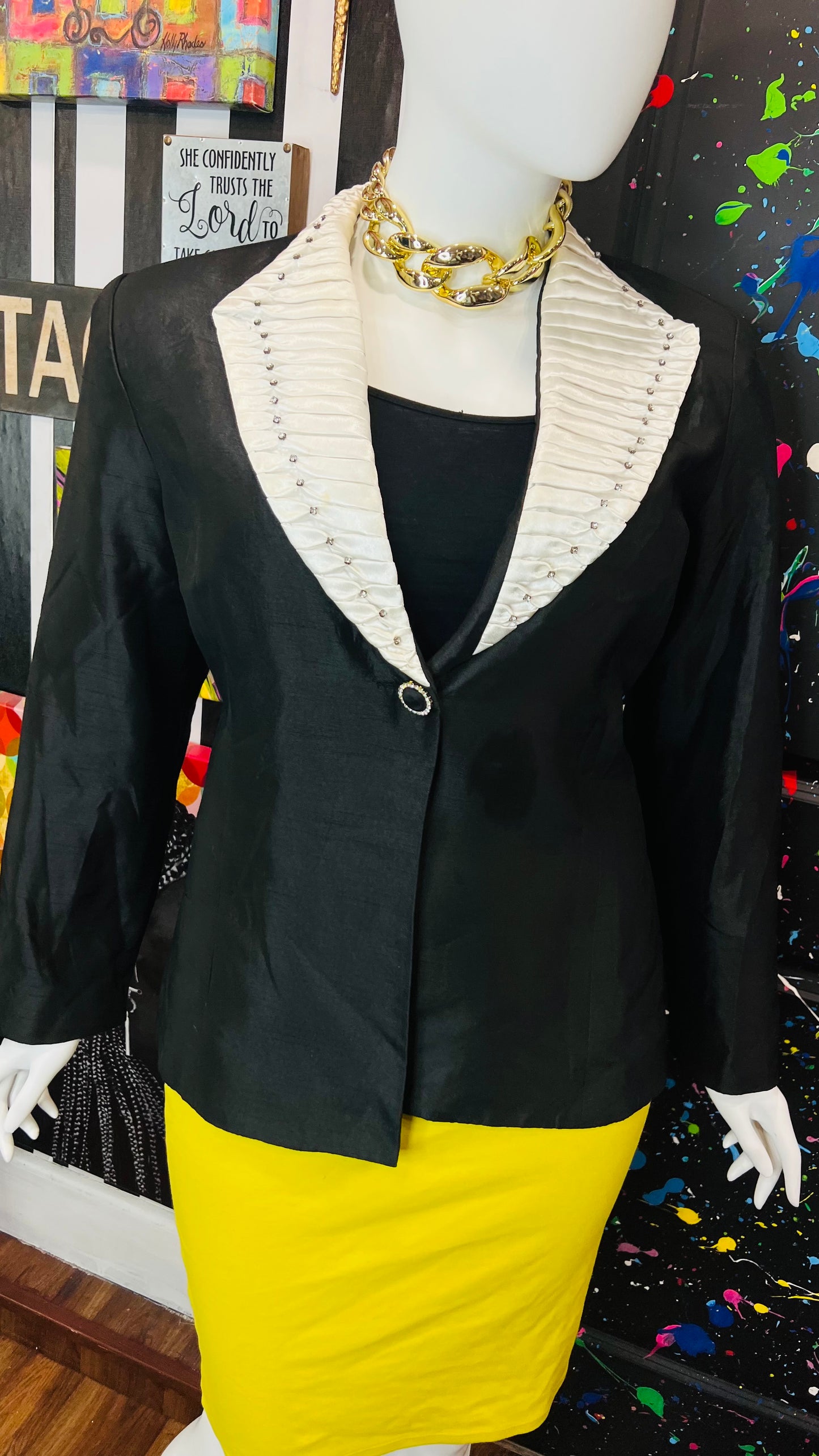 Vintage Black & White Blazer (22W)