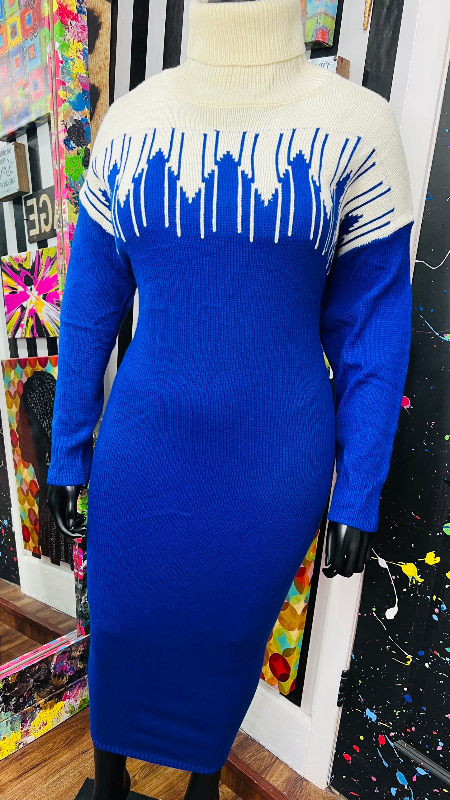 Vintage Blue & Cream Sweater Dress (24)