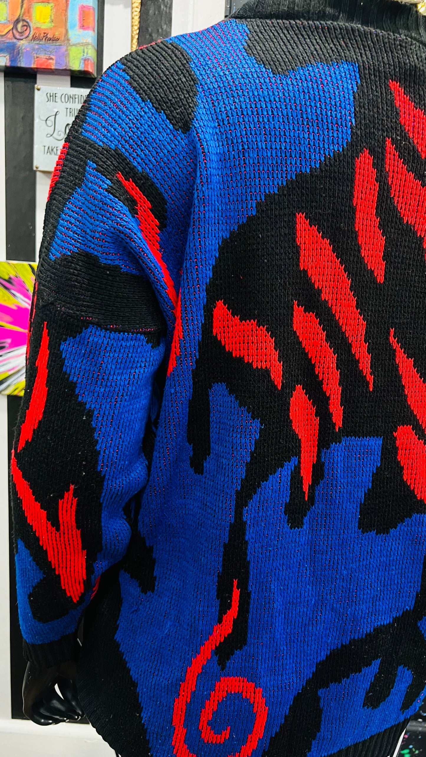 Vintage Abstract Sweater (22/24)