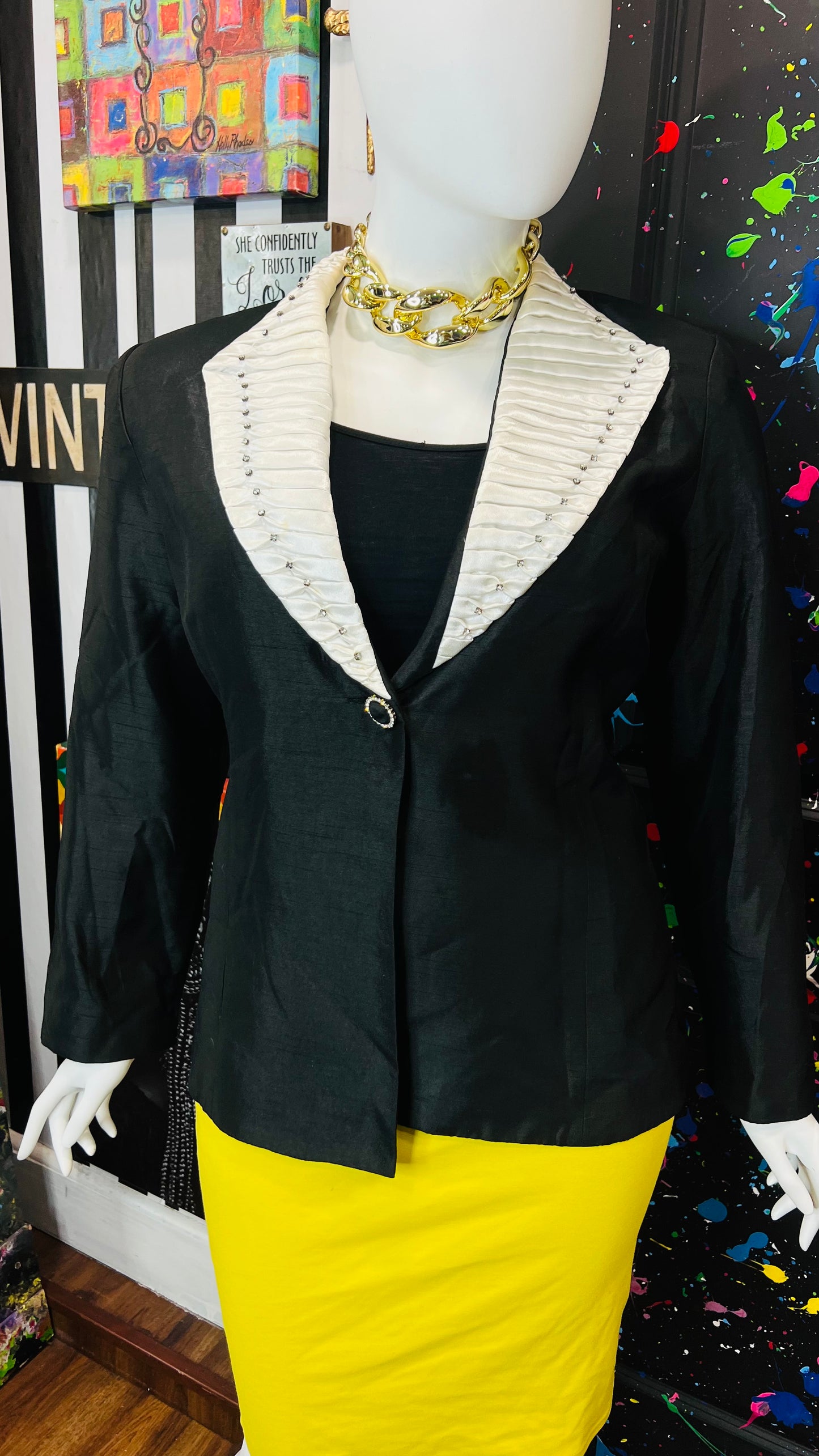 Vintage Black & White Blazer (22W)