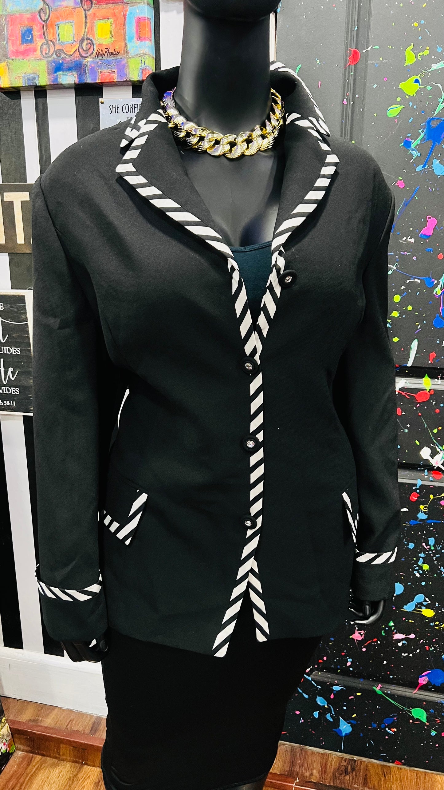 Vintage Black & White Blazer (24W)