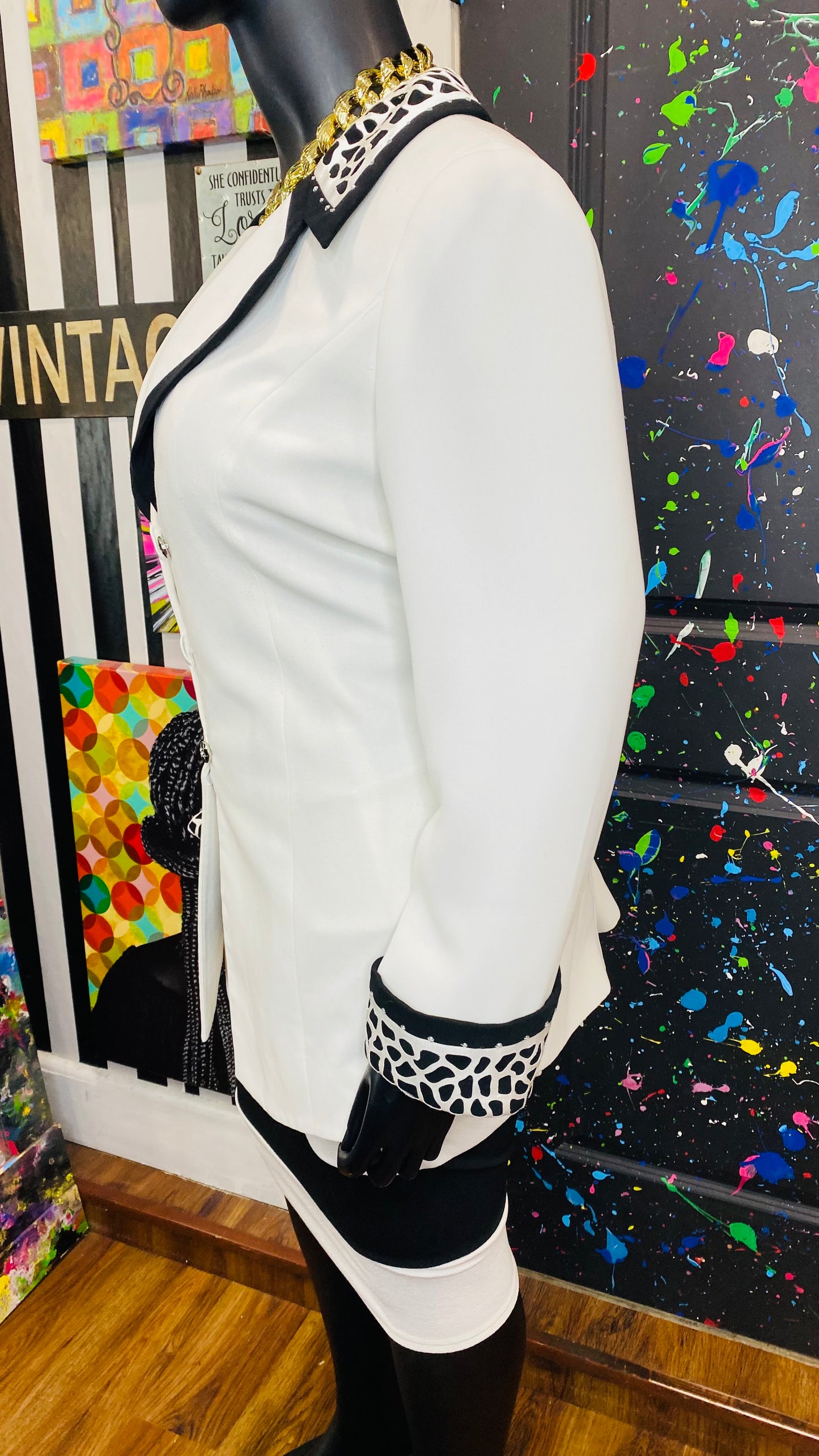 Vintage Black & White Animal Print Blazer (16W)