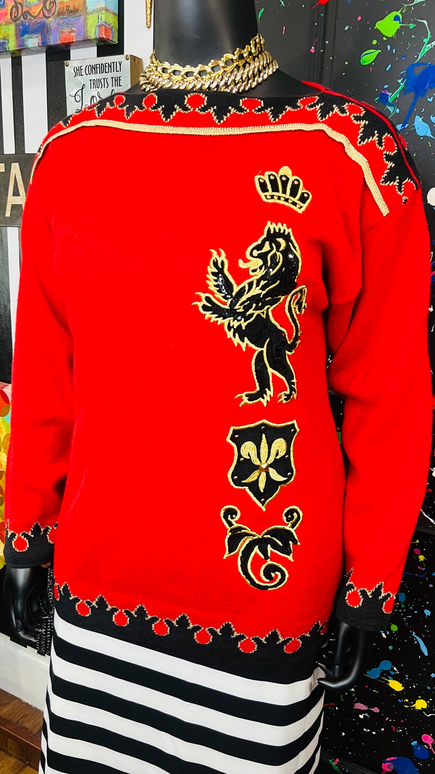 Vintage King Lion Sweater (20)