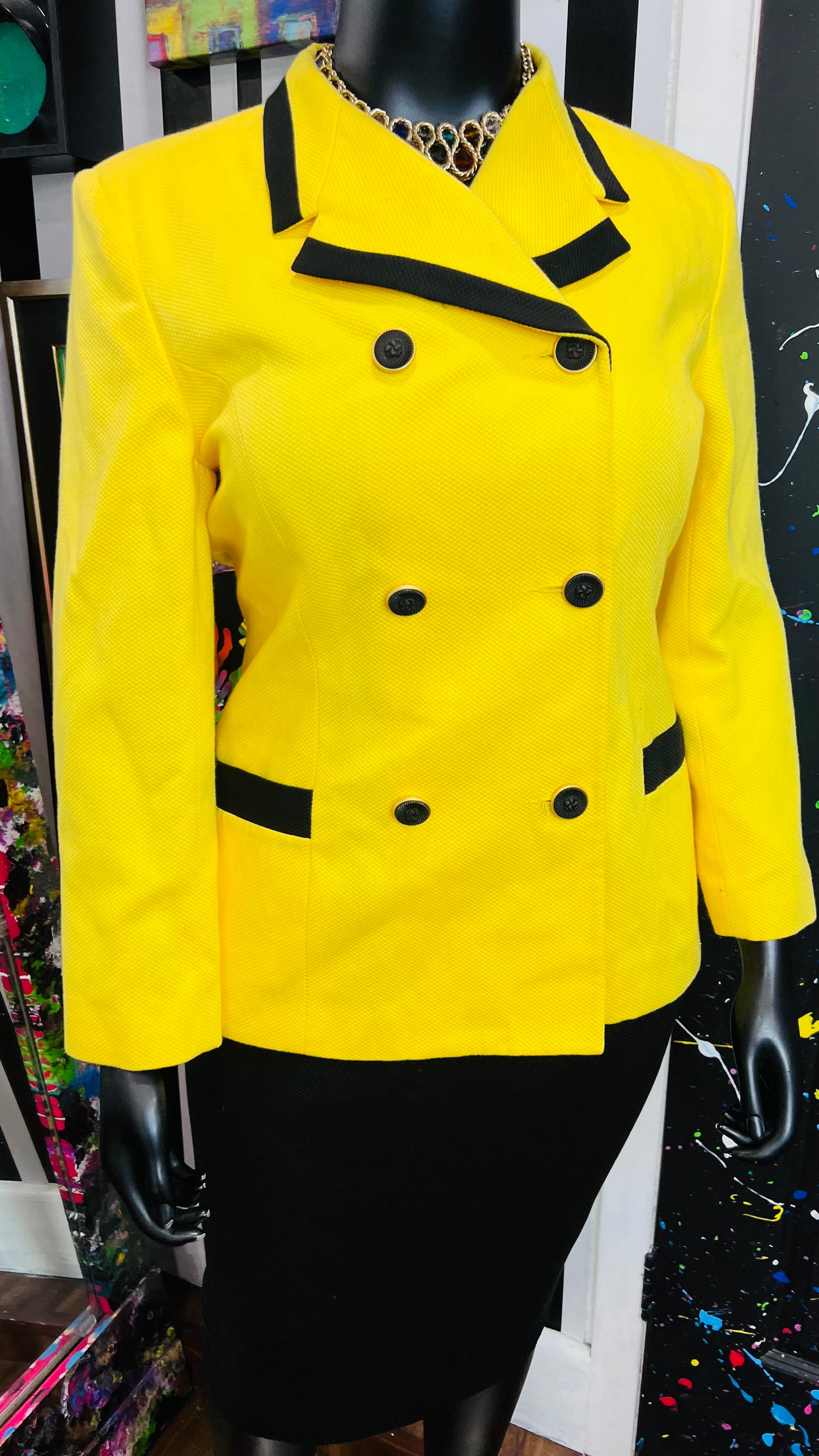 Vintage BOLD Yellow & Black Skirt Set (14)