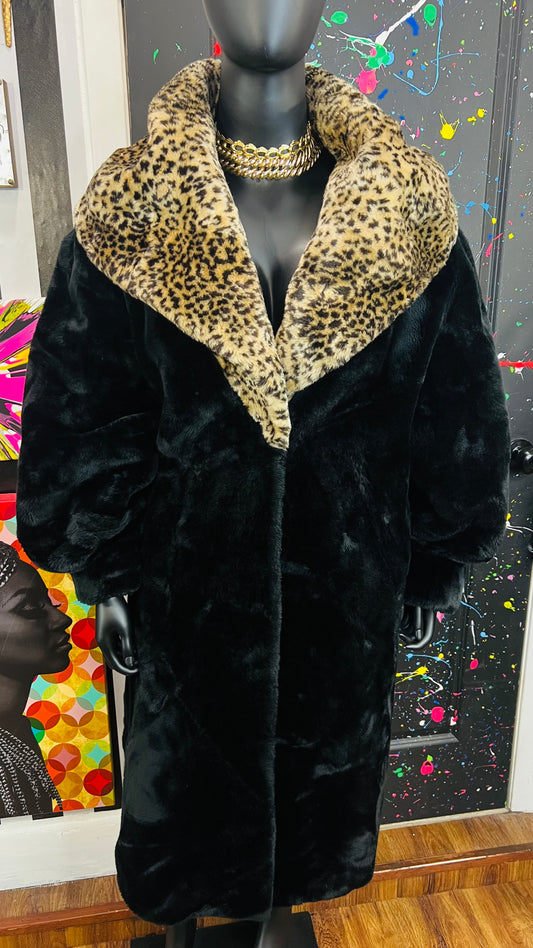 Vintage Faux Fur Coat (22)