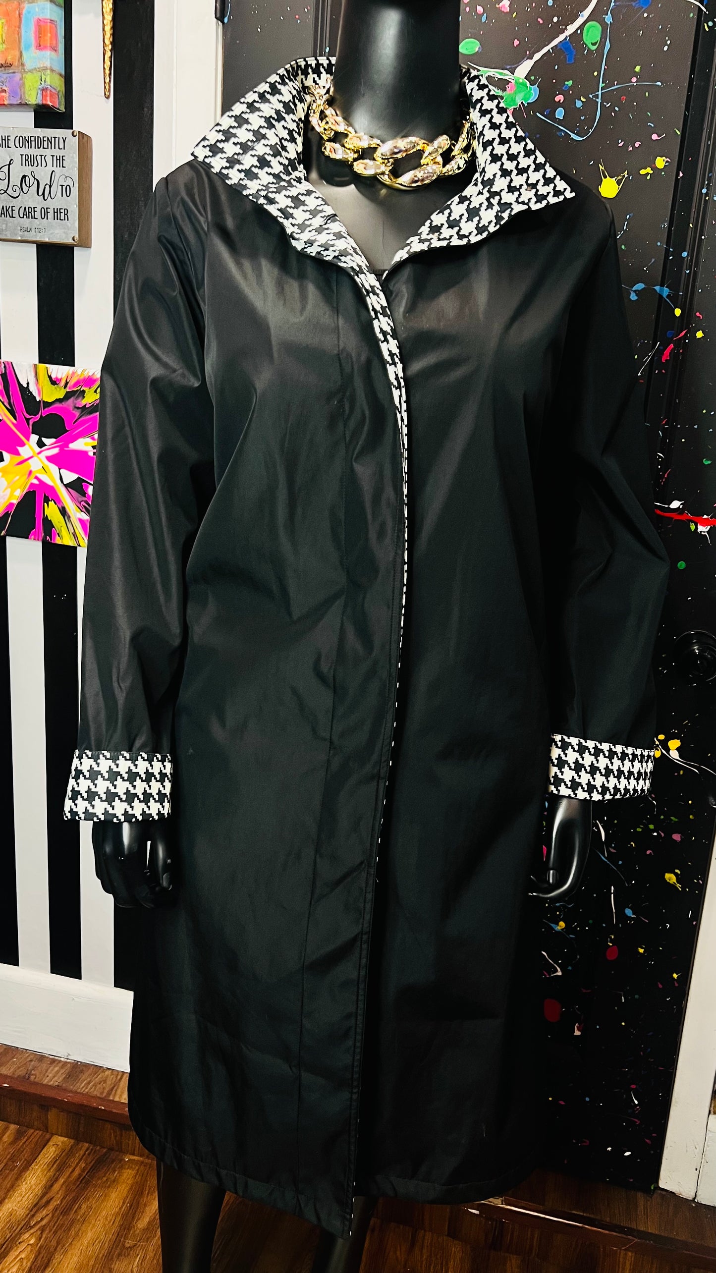 Vintage Hounds Tooth Rain Coat (20W)