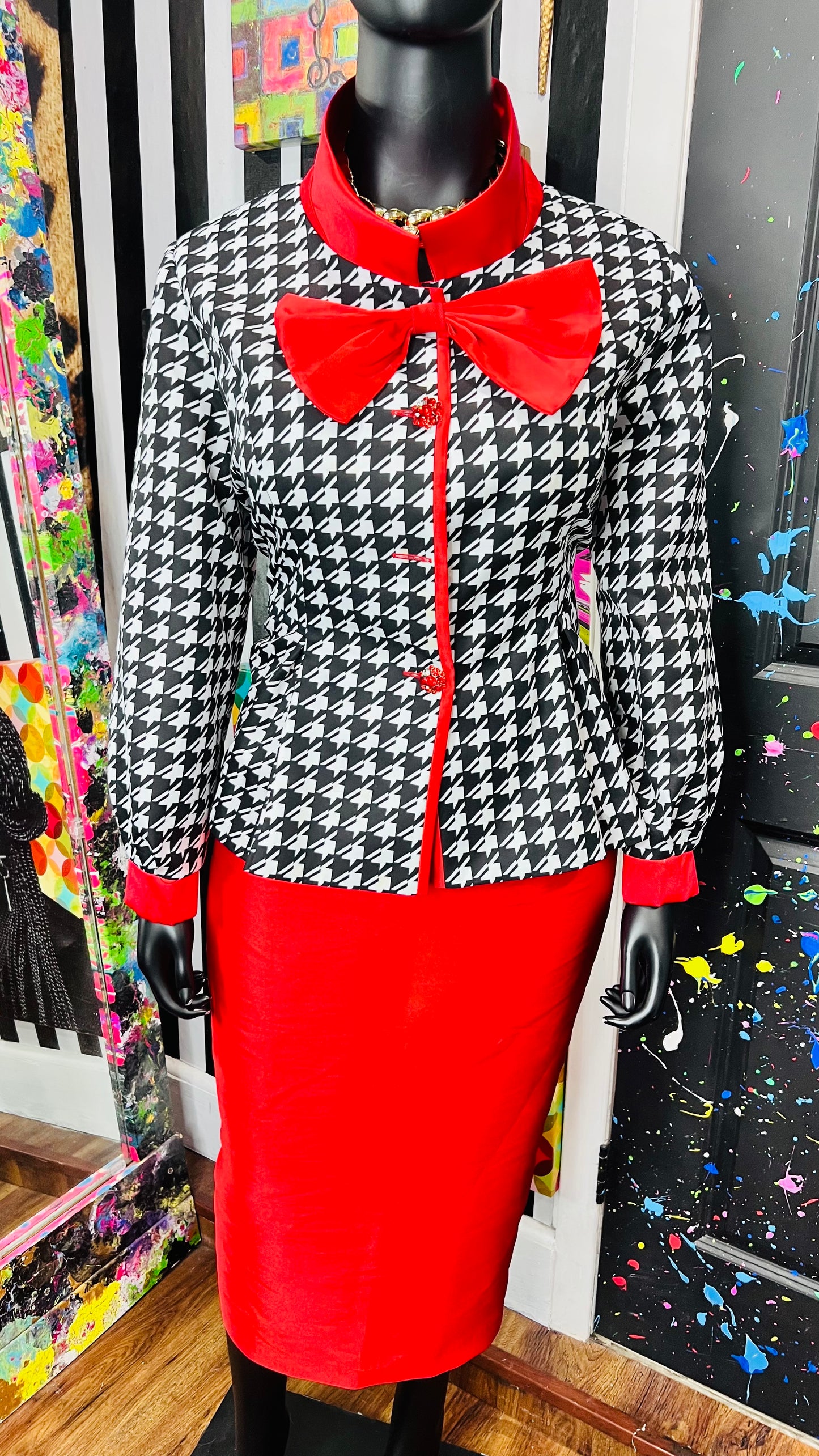 Houndstooth Peplum Waist Skirt Suit (18W)
