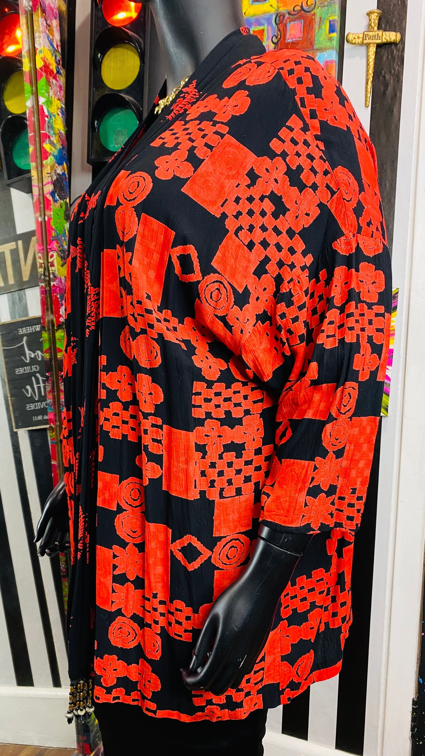 Vintage Black & Red Rayon Duster (20)