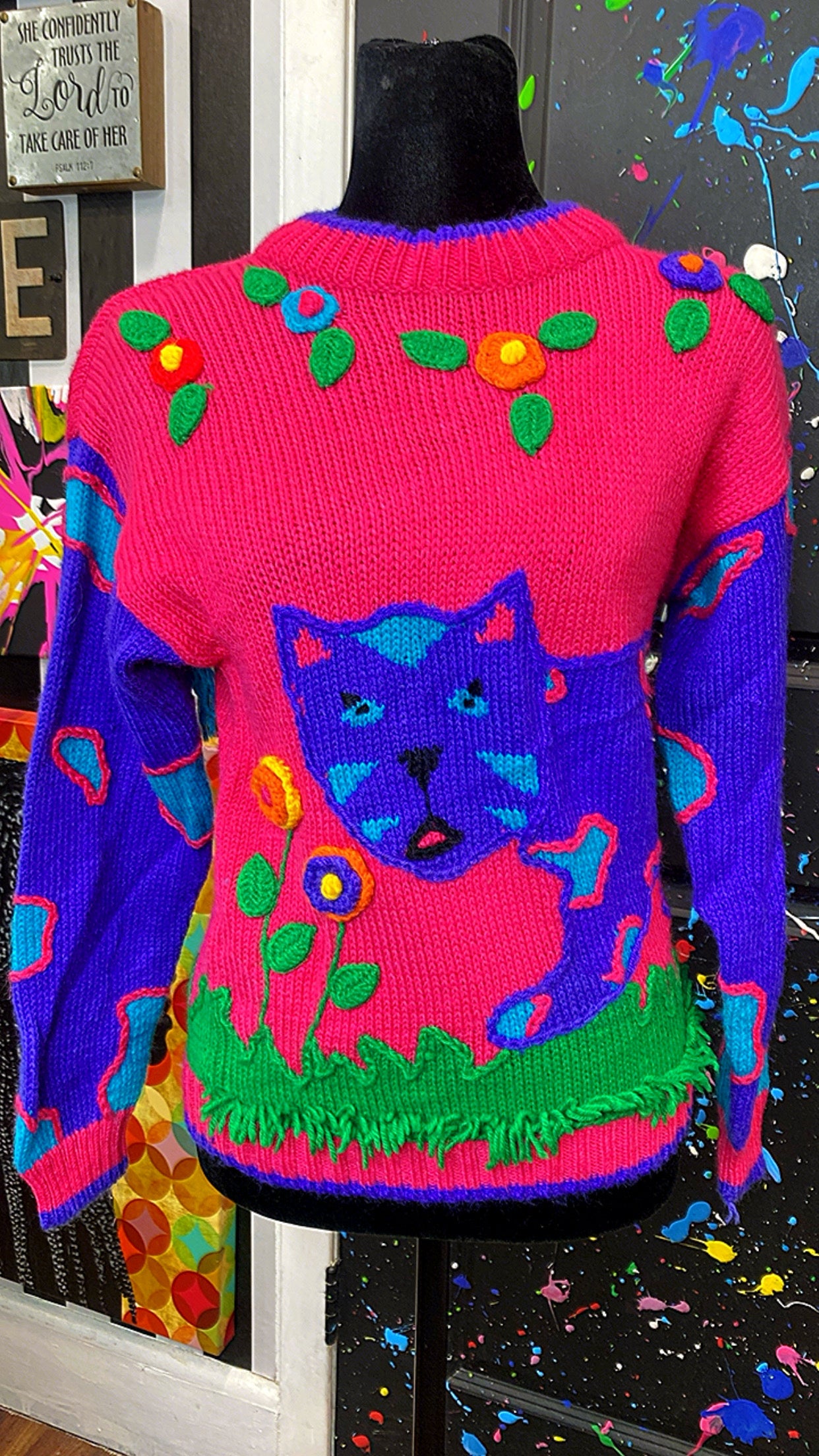 Vintage Vibrtant Cat Sweater (12)