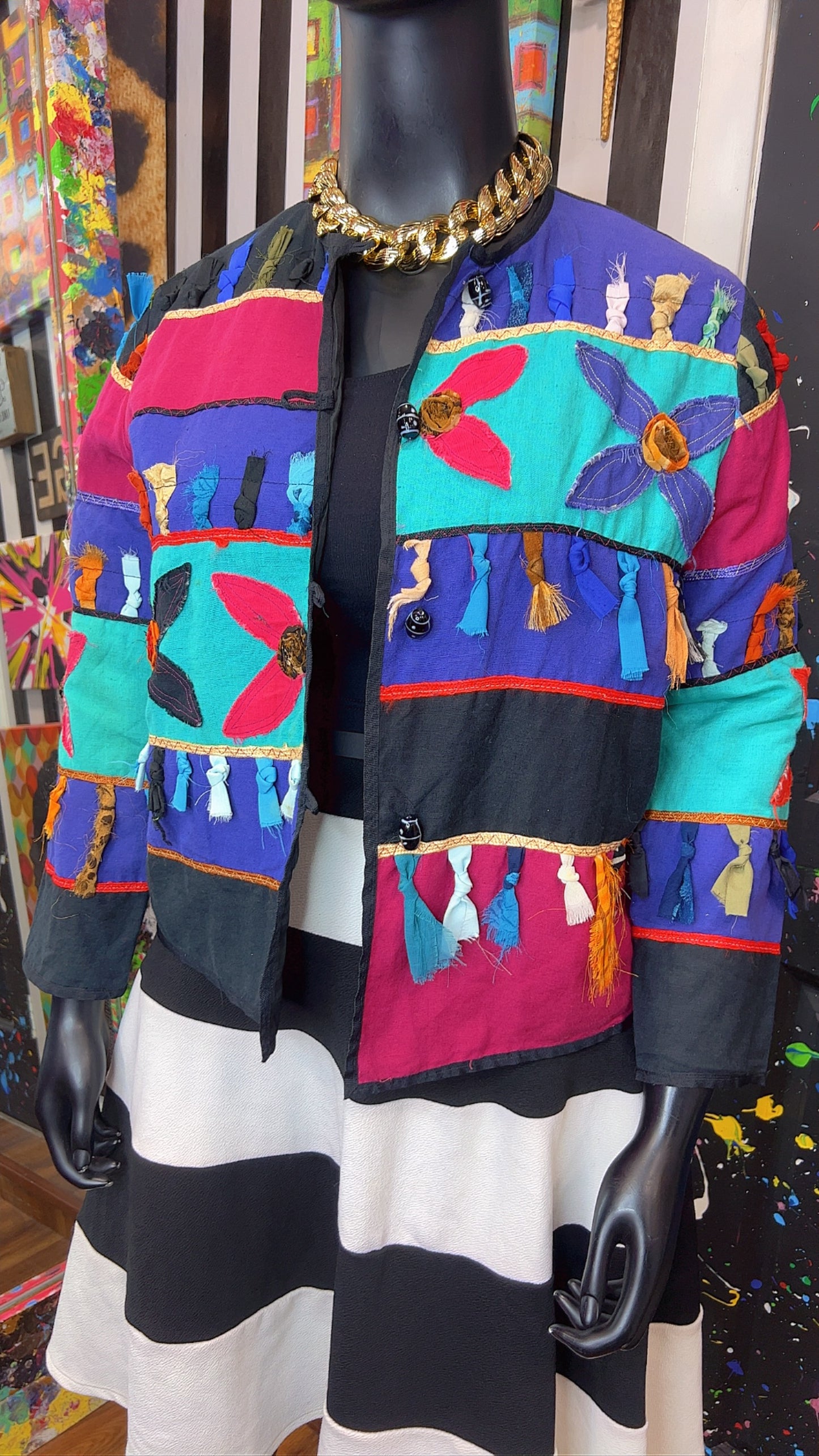 Vintage Eclectic Cropped Blazer (14)