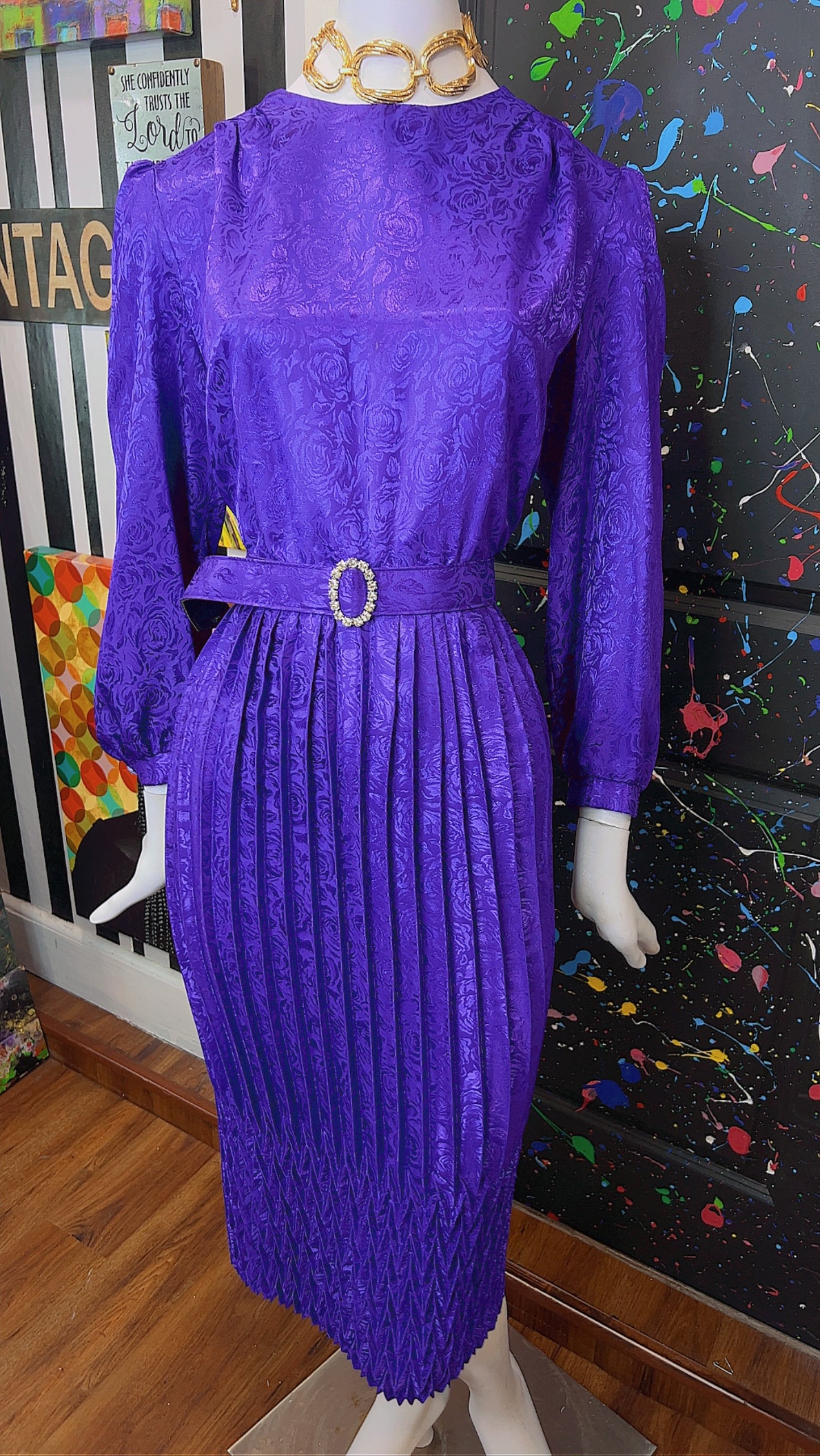 Vintage Purple Pleated Dress w/ Belt (16)