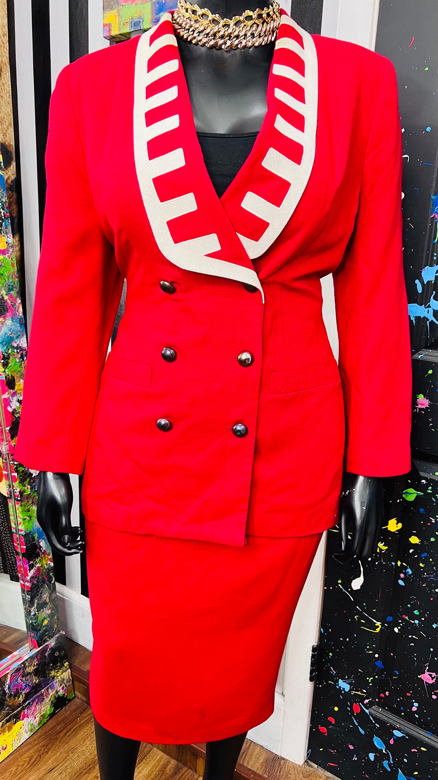 Vintage Red & Black 80’s Suit (16)