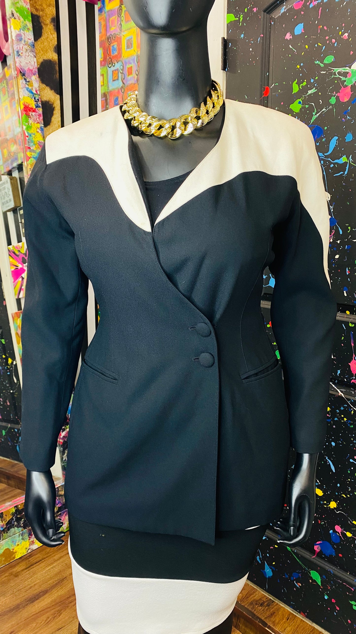 Vintage Black & White Blazer (12)