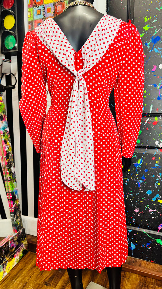Vintage Red & White Polka Dot Dress (16)