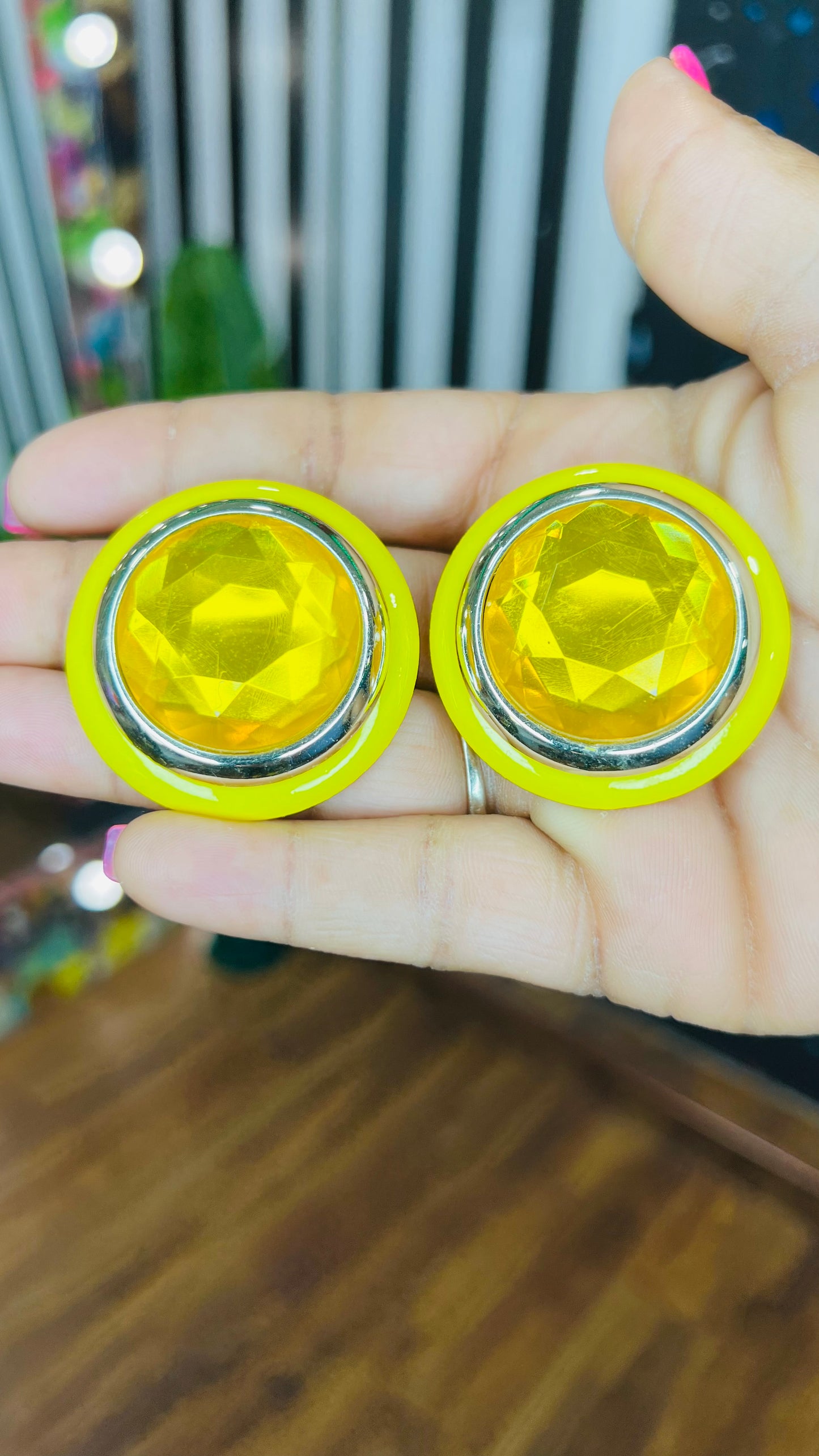 Vintage Yellow Jewel Clip On Earrings