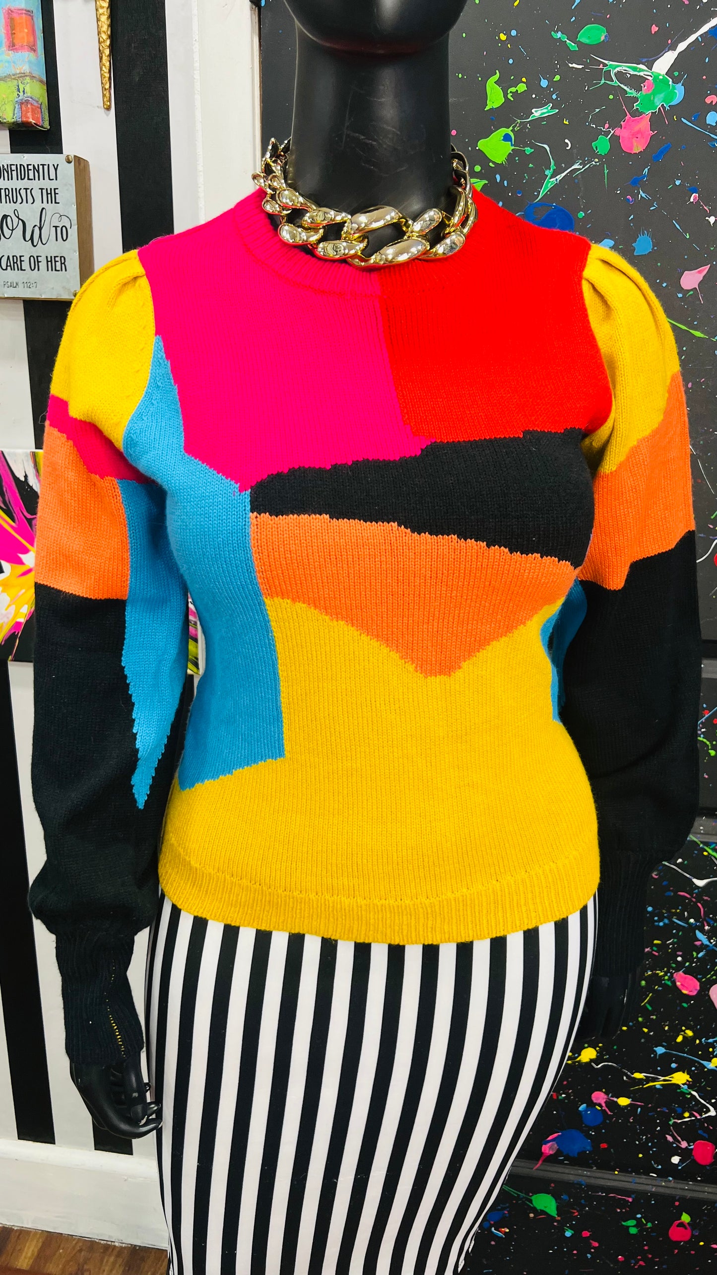 Colorful Knit Sweater (14/16)