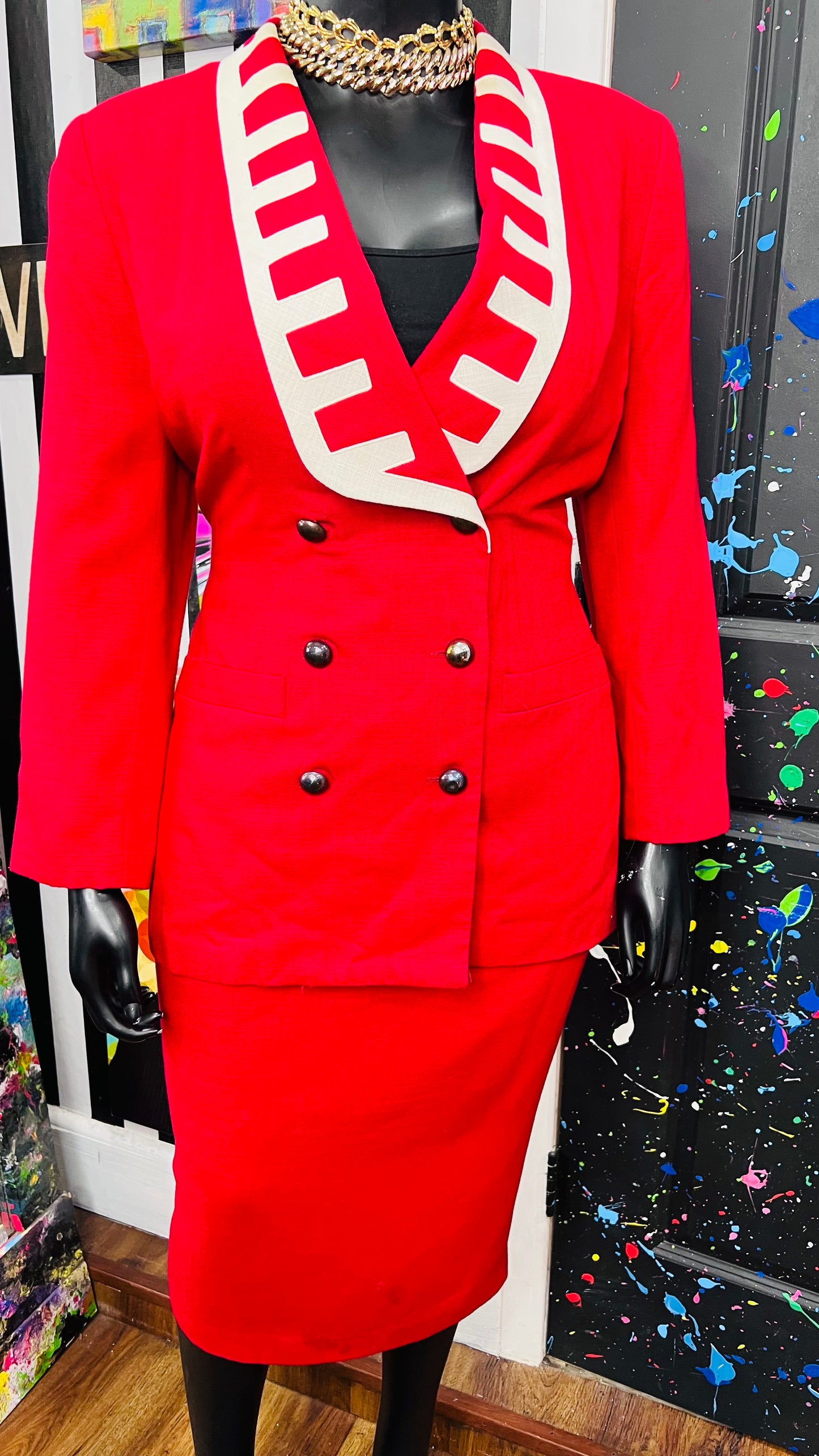 Vintage Red & Black 80’s Suit (16)