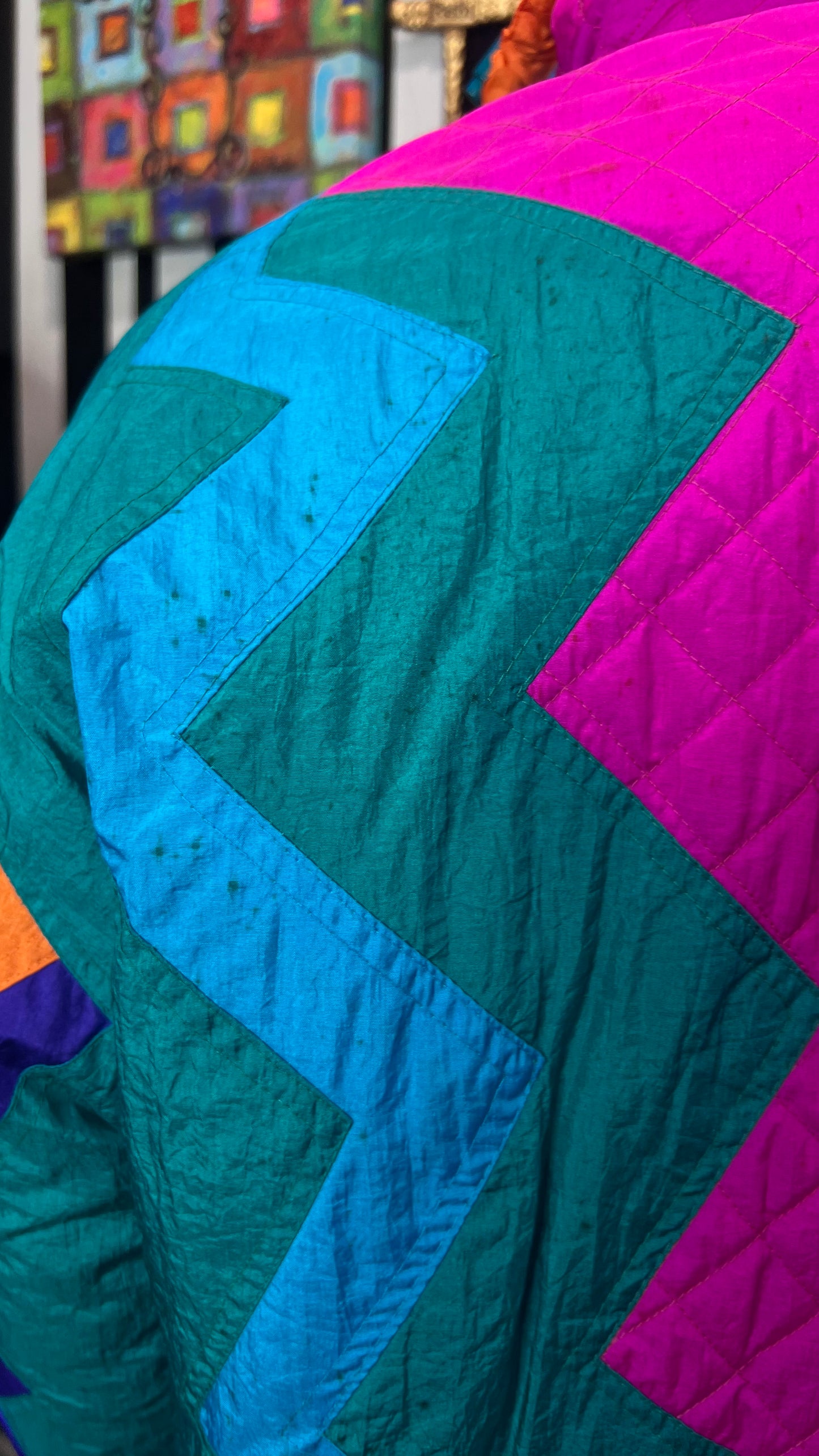 Vintage Vibrant Puffer Coat (16/18)