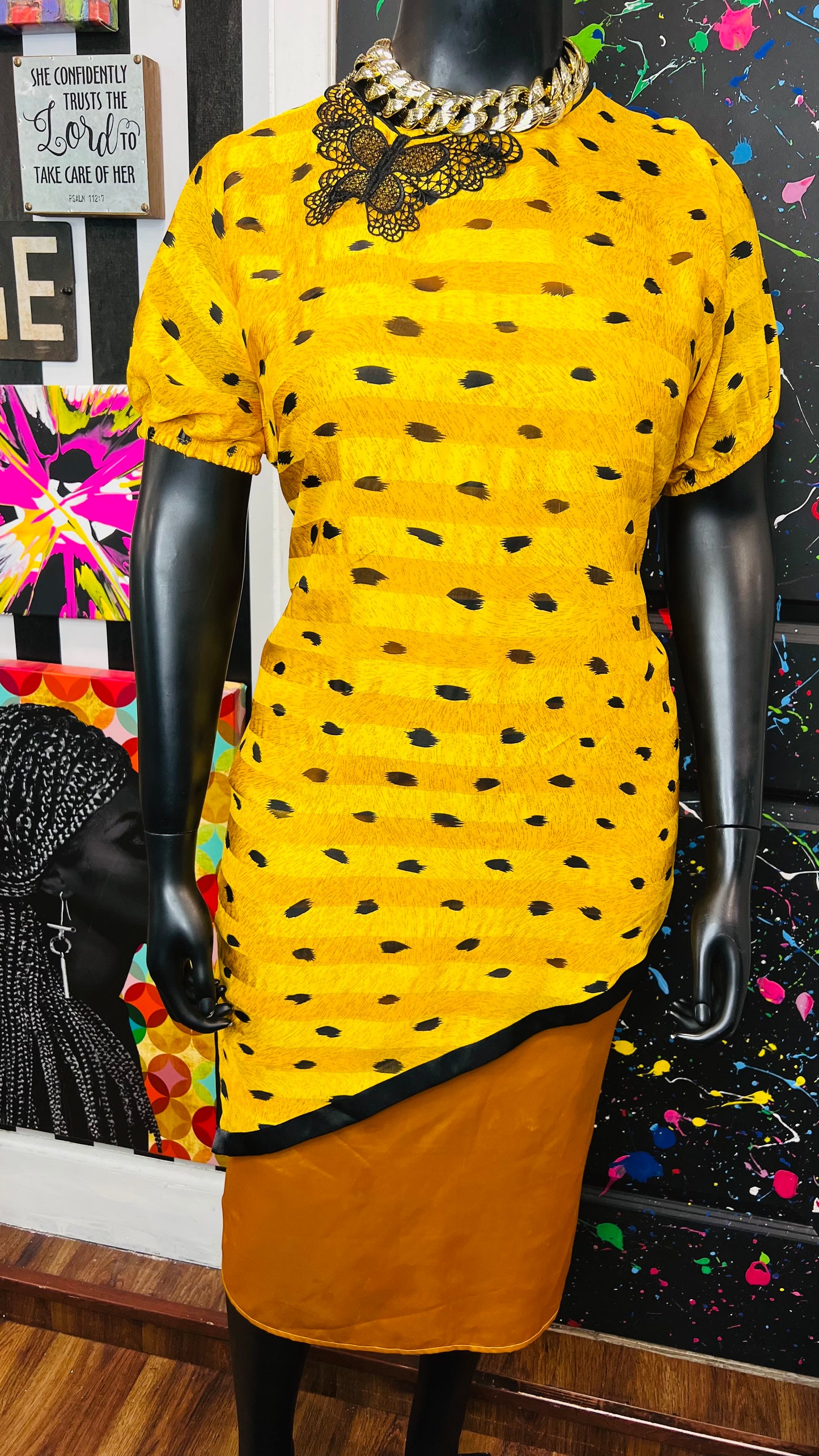 Vintage Yellow & Black Butterfly Dress (16)