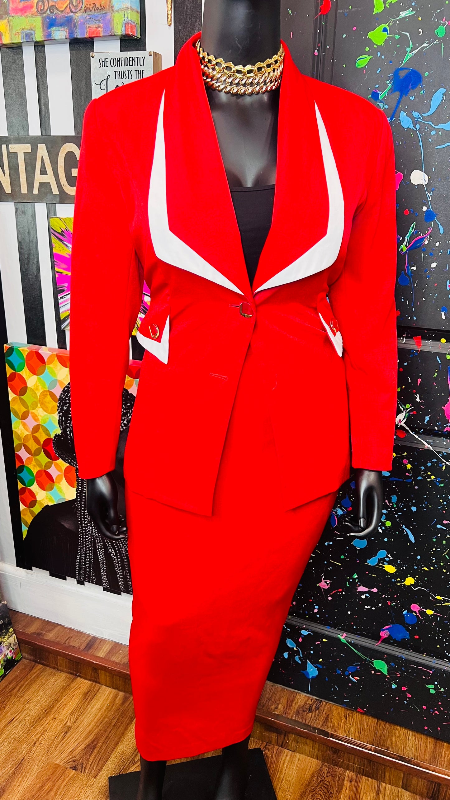 Vintage Red & White Skirt Suit (16)