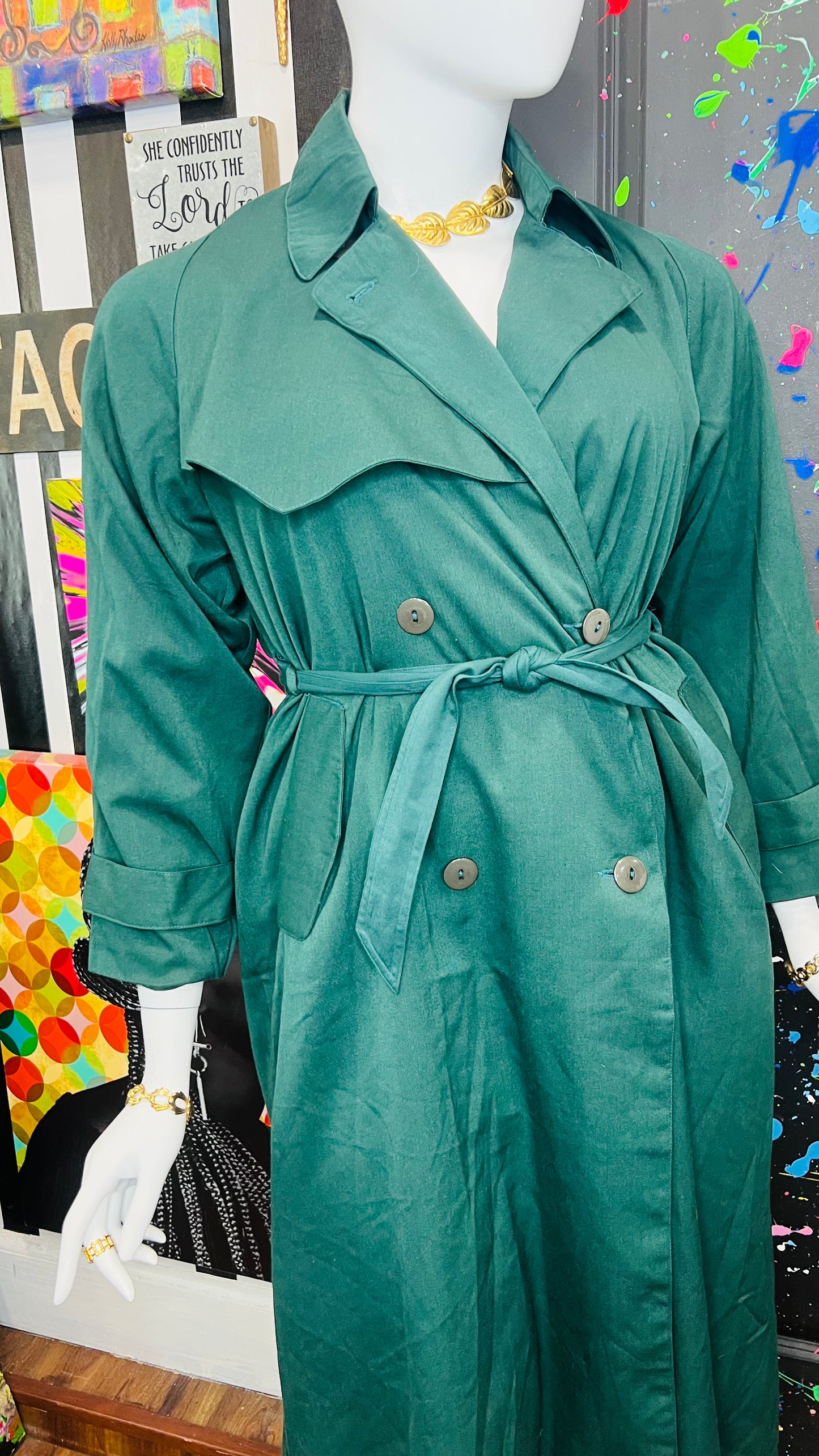 Vintage Green Trench Coat (16)